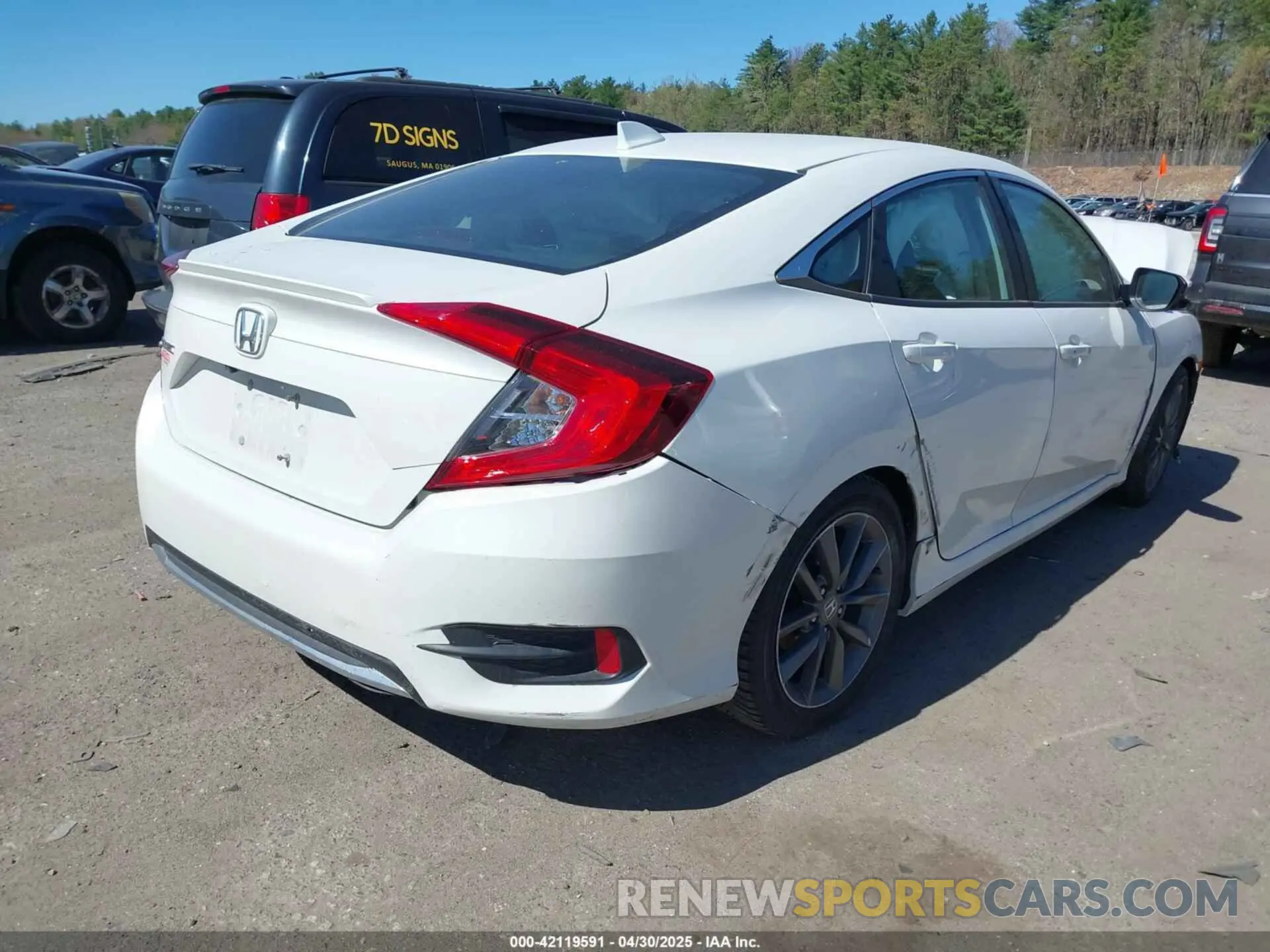 4 fotografías del automóvil dañado 19XFC1F3XKE006830 HONDA CIVIC 2019