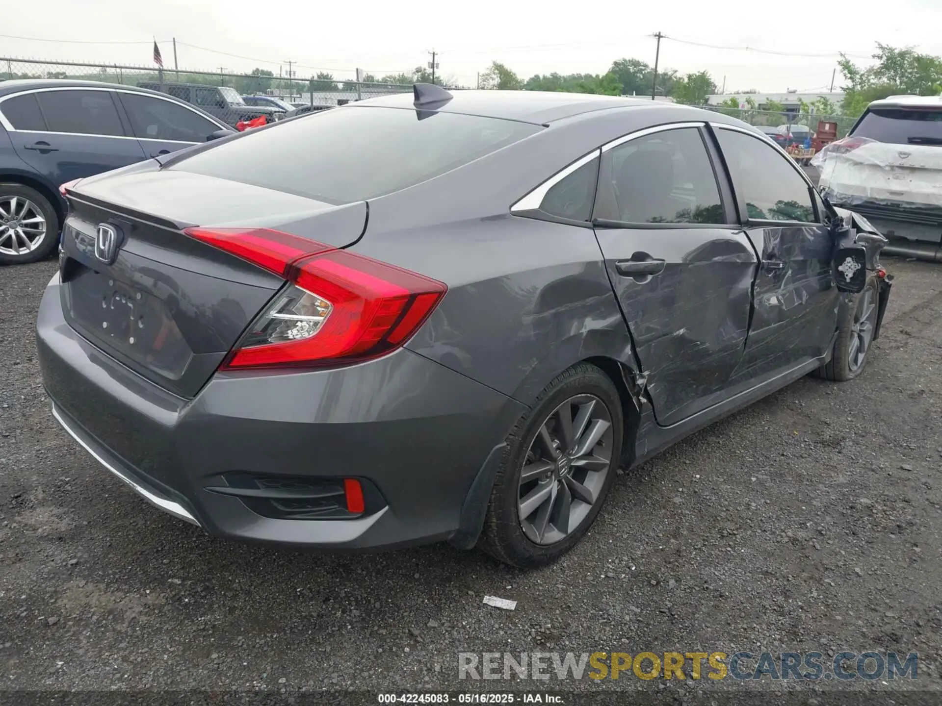 4 fotografías del automóvil dañado 19XFC1F3XKE013342 HONDA CIVIC 2019
