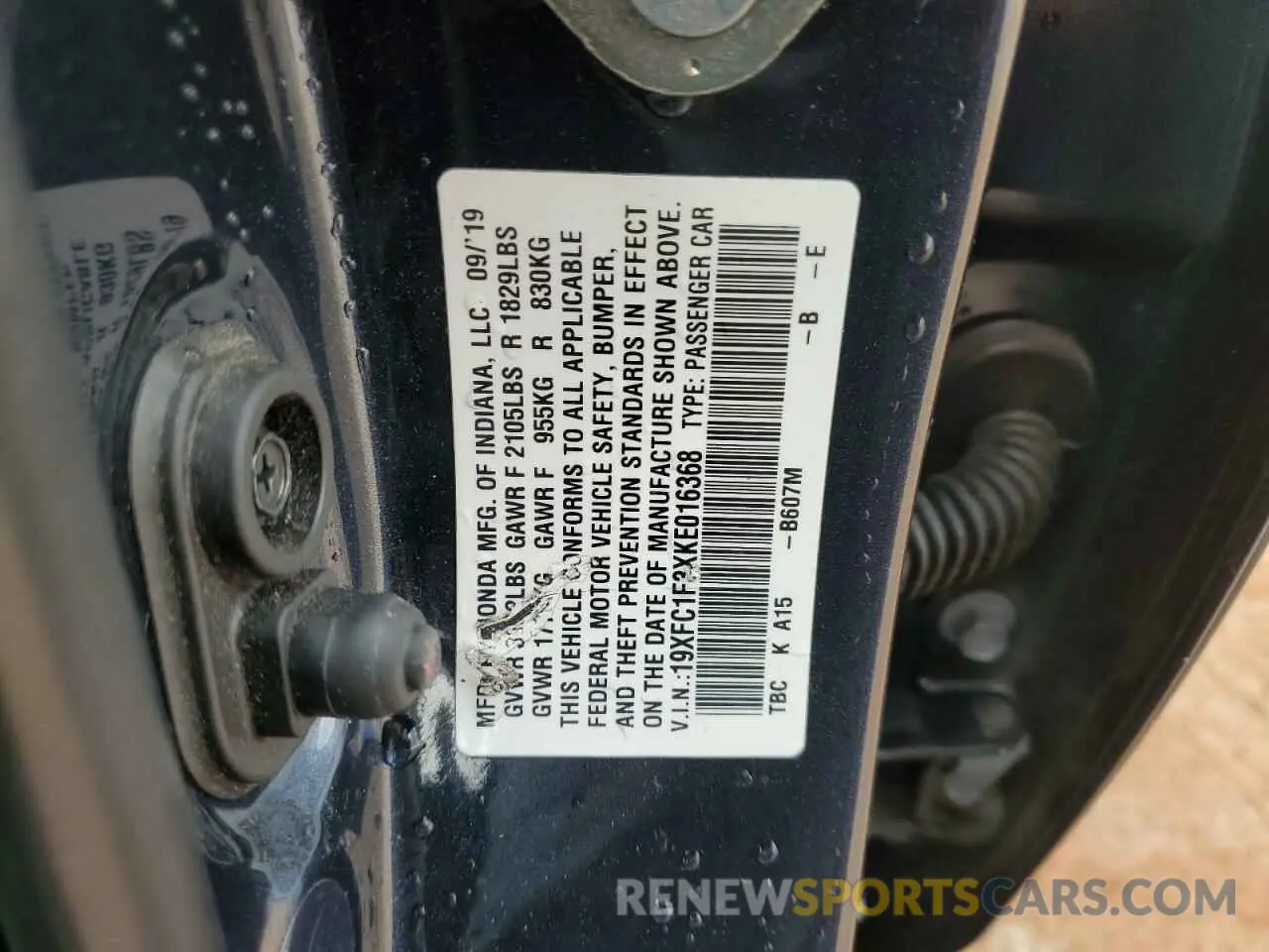 15 fotografías del automóvil dañado 19XFC1F3XKE016368 HONDA CIVIC 2019