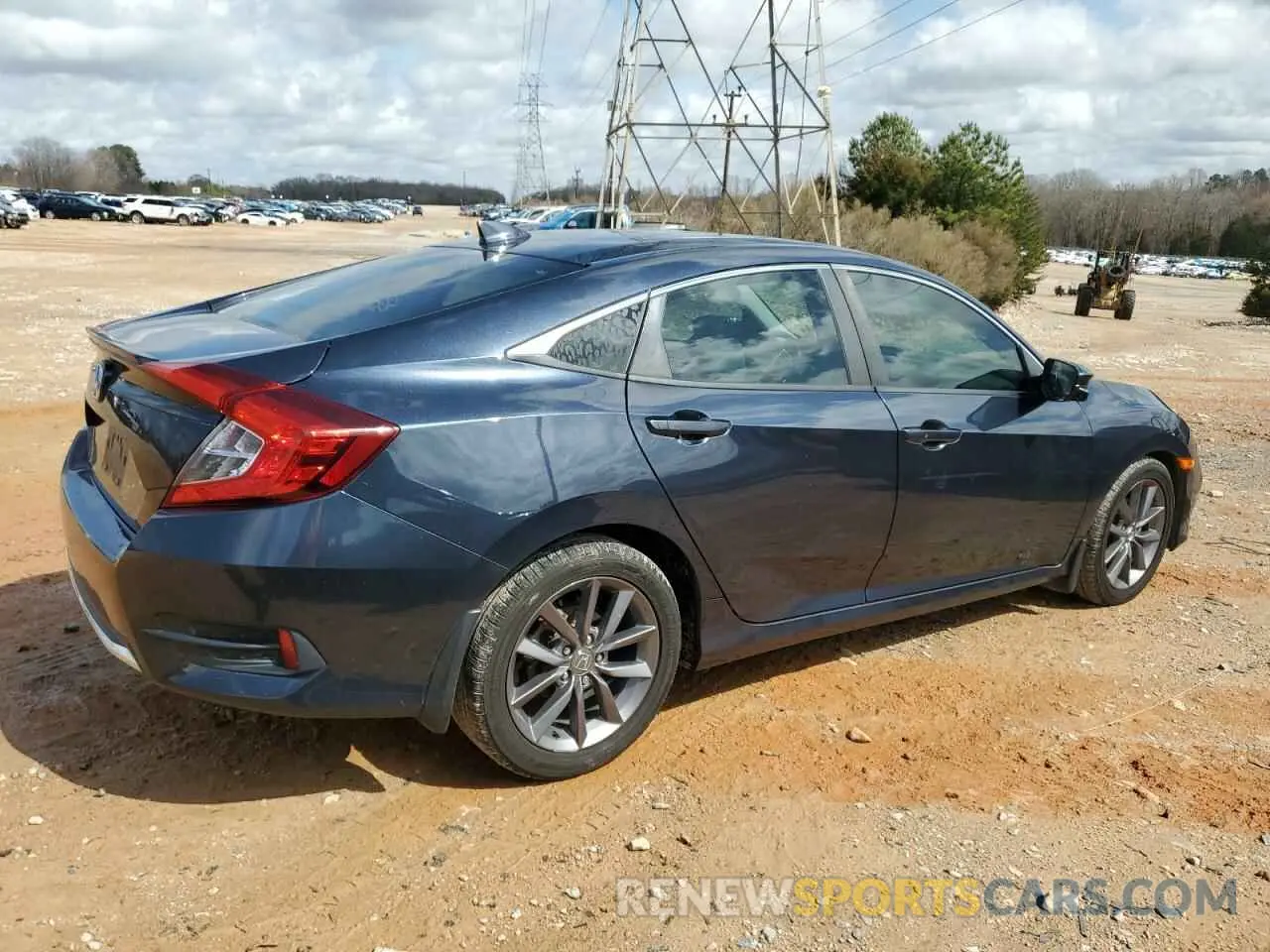 3 fotografías del automóvil dañado 19XFC1F3XKE016368 HONDA CIVIC 2019