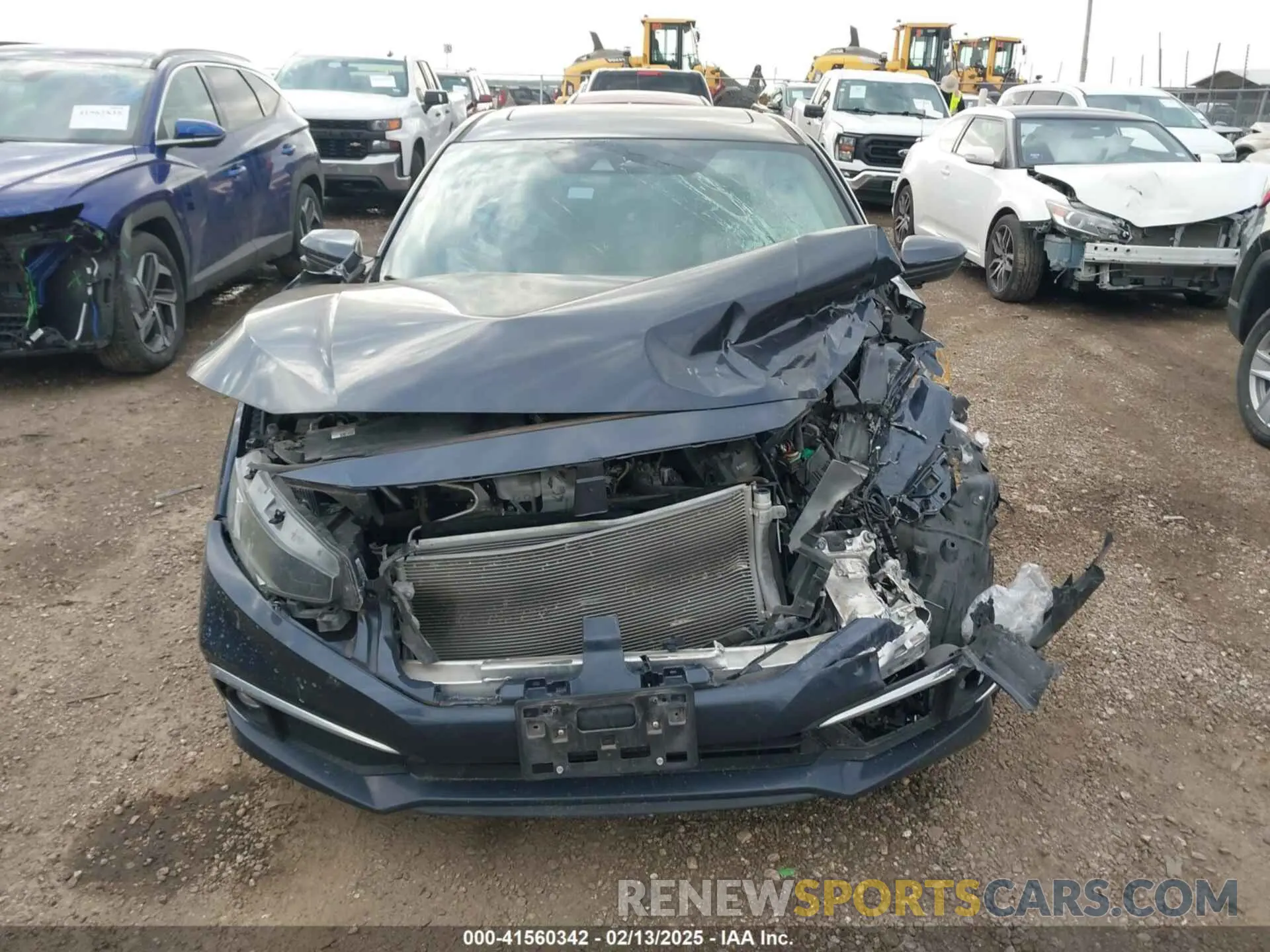 13 fotografías del automóvil dañado 19XFC1F70KE008427 HONDA CIVIC 2019