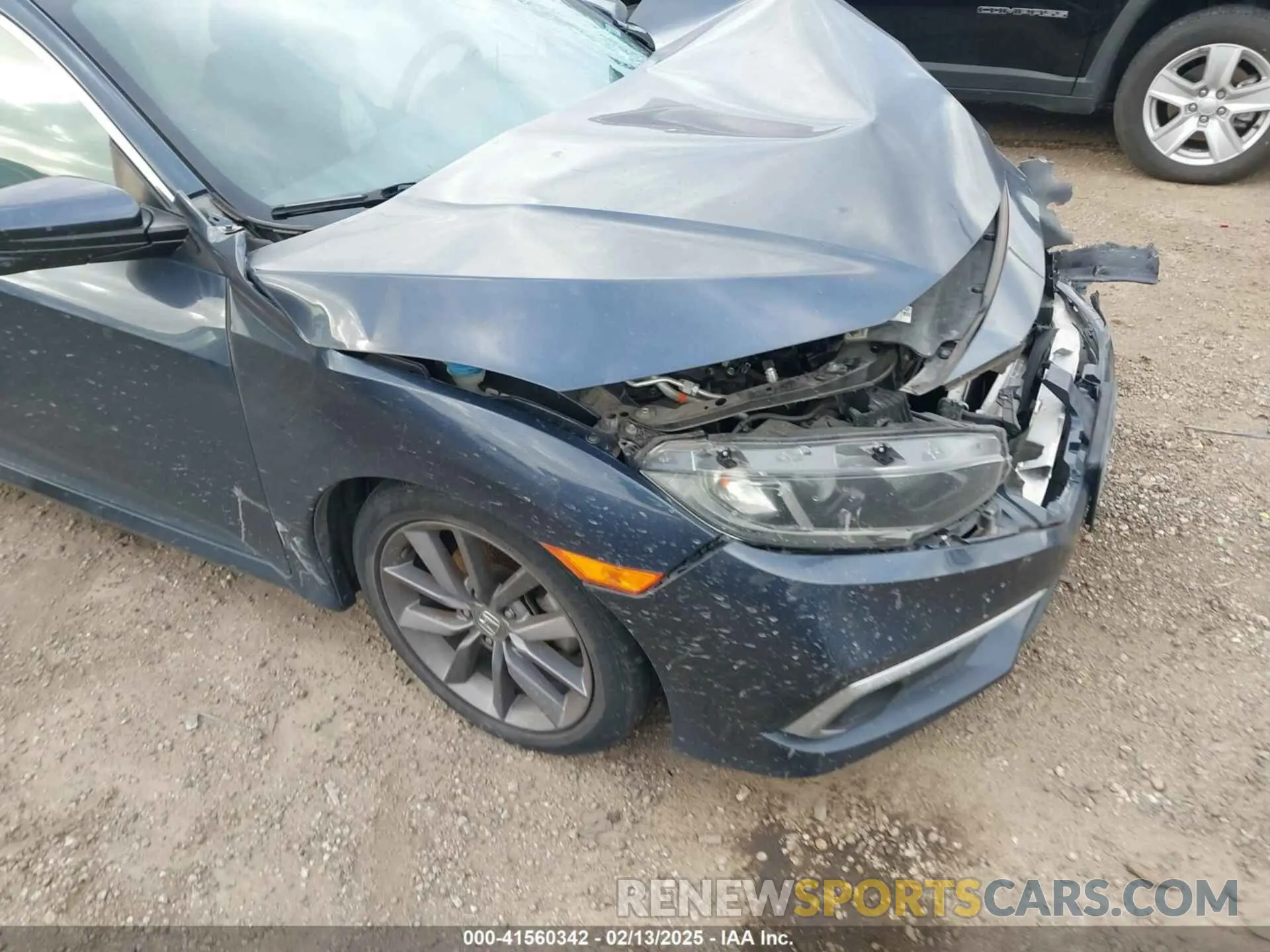 19 fotografías del automóvil dañado 19XFC1F70KE008427 HONDA CIVIC 2019