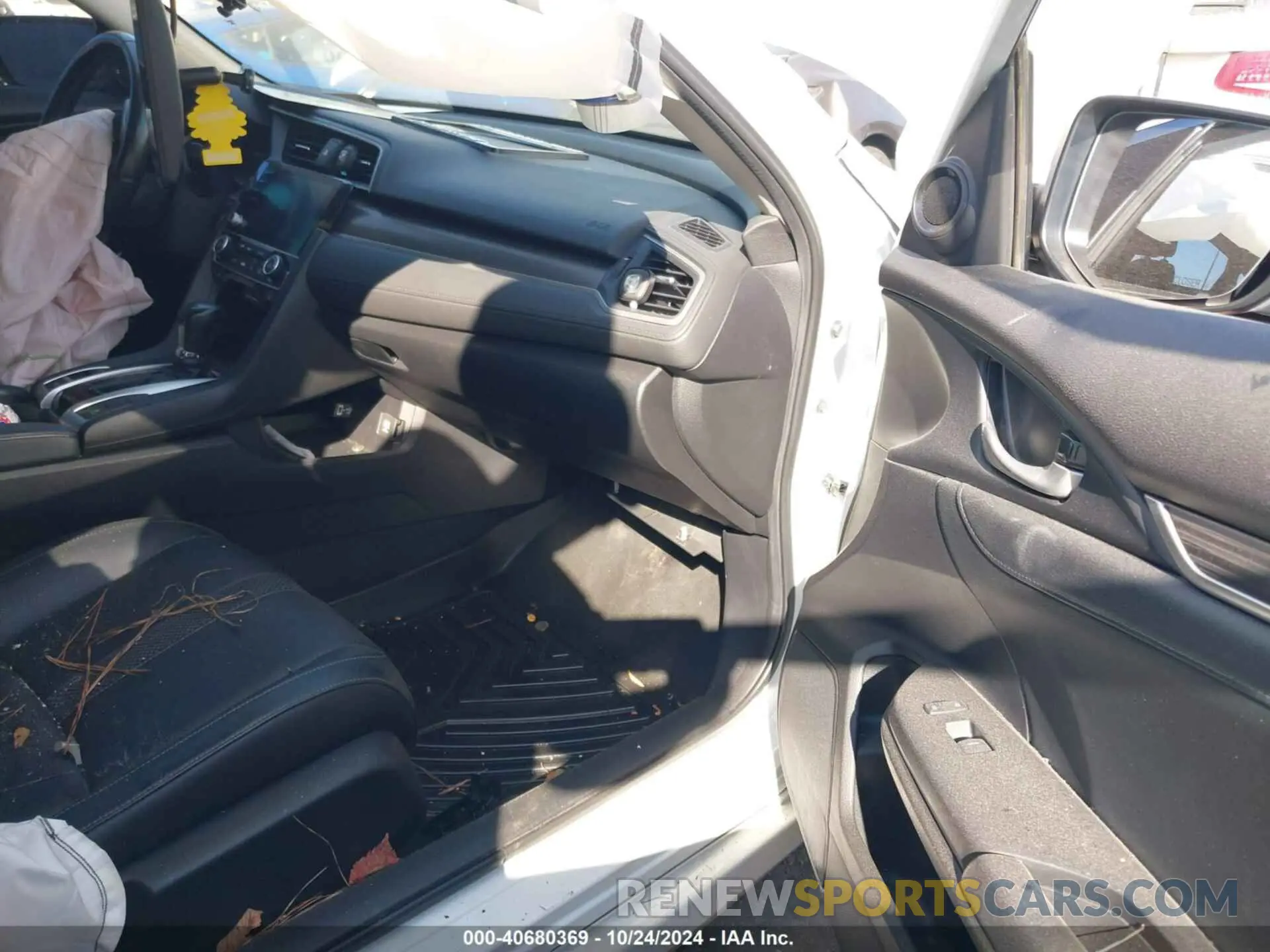 5 fotografías del automóvil dañado 19XFC1F77KE012085 HONDA CIVIC 2019