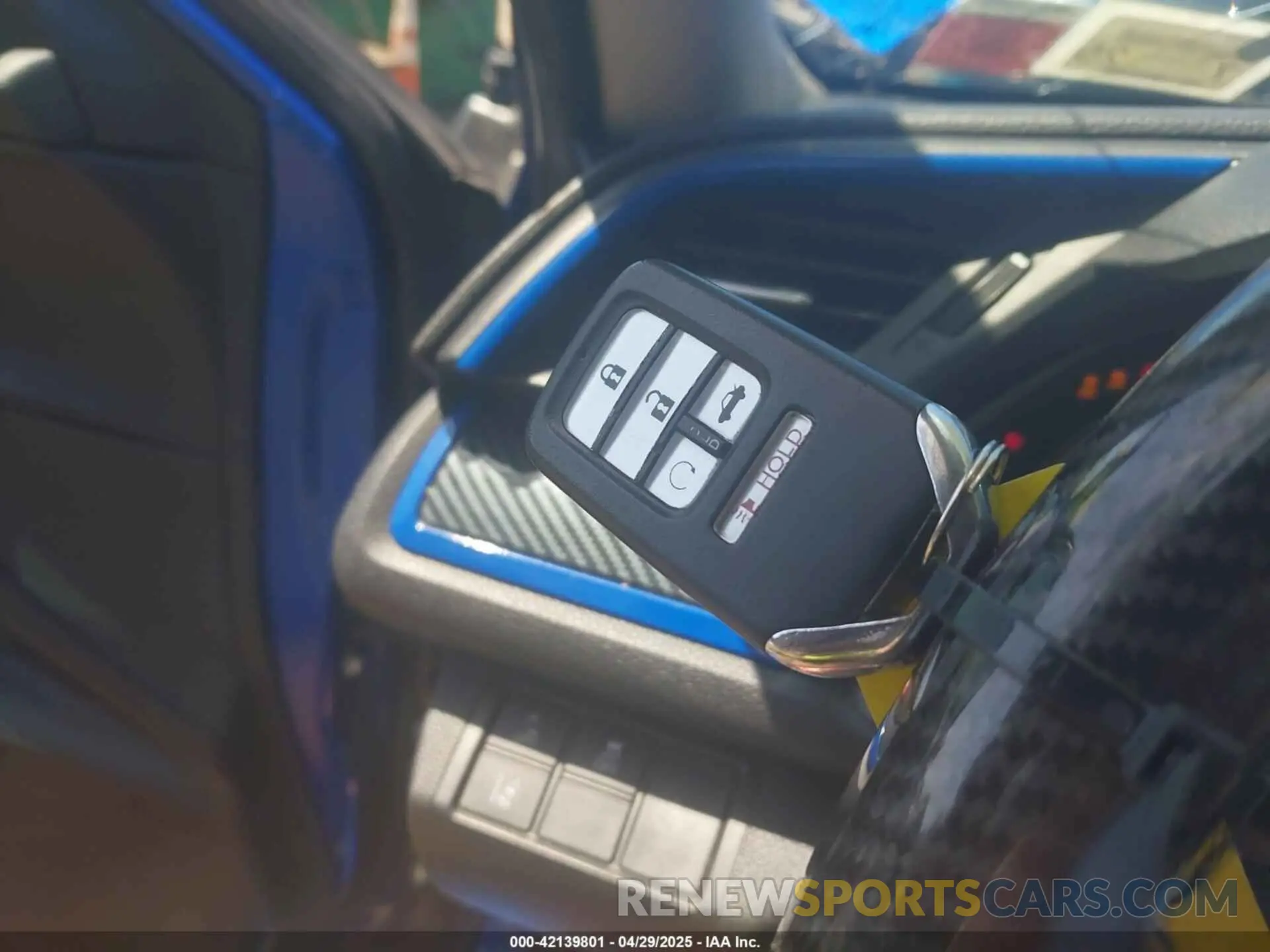 11 fotografías del automóvil dañado 19XFC1F79KE205273 HONDA CIVIC 2019