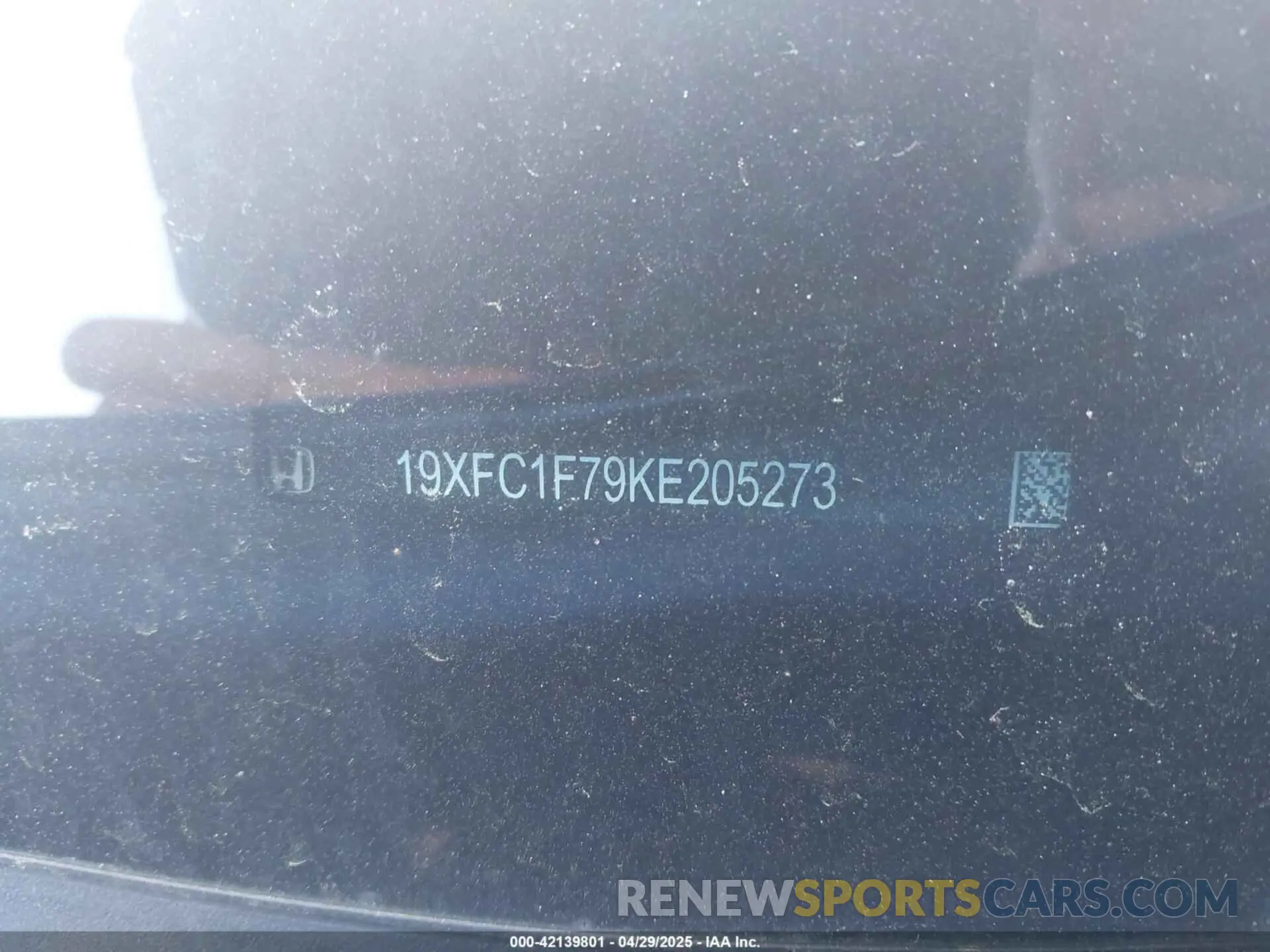 17 fotografías del automóvil dañado 19XFC1F79KE205273 HONDA CIVIC 2019