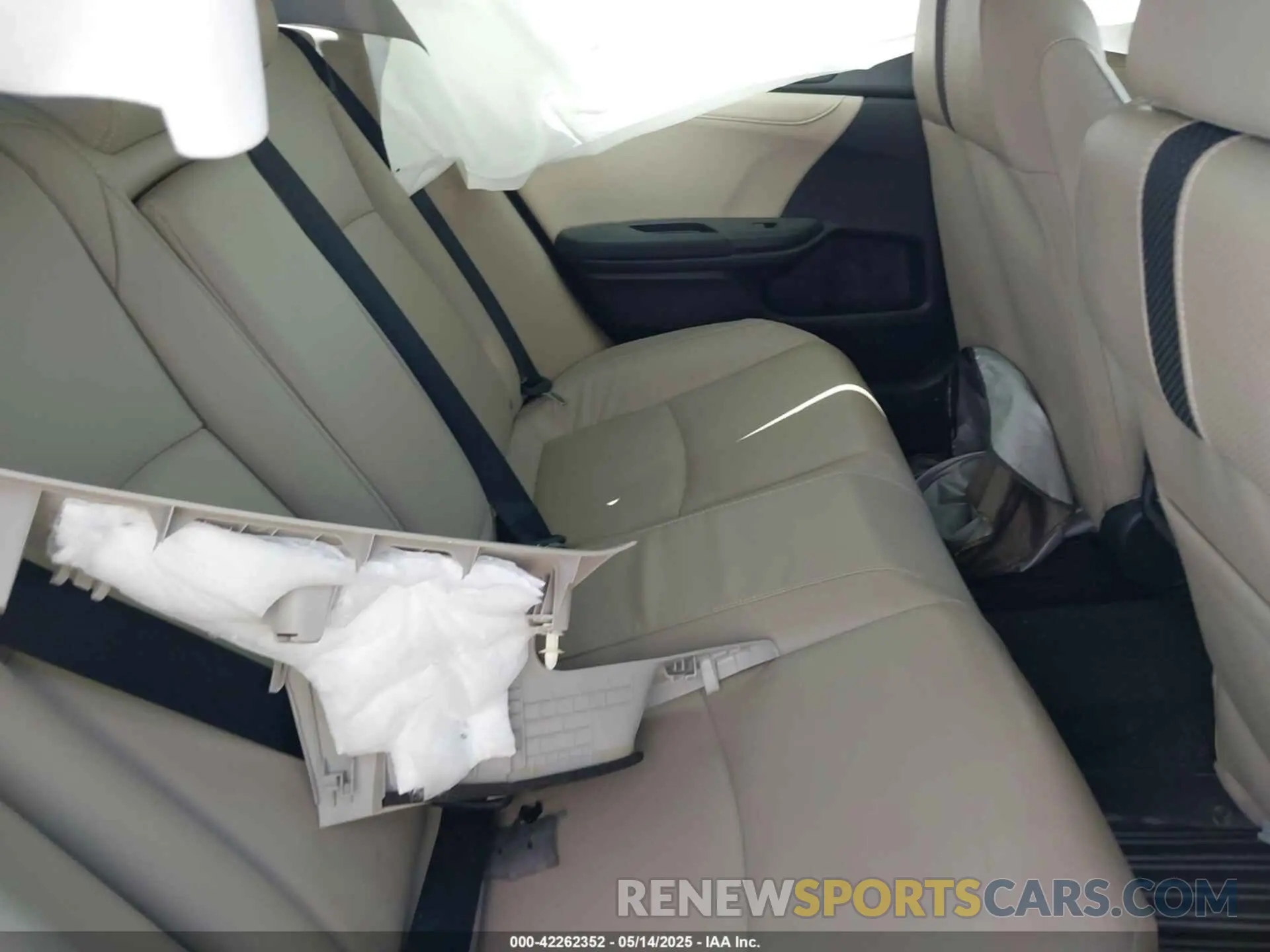 8 fotografías del automóvil dañado 19XFC1F90KE000846 HONDA CIVIC 2019