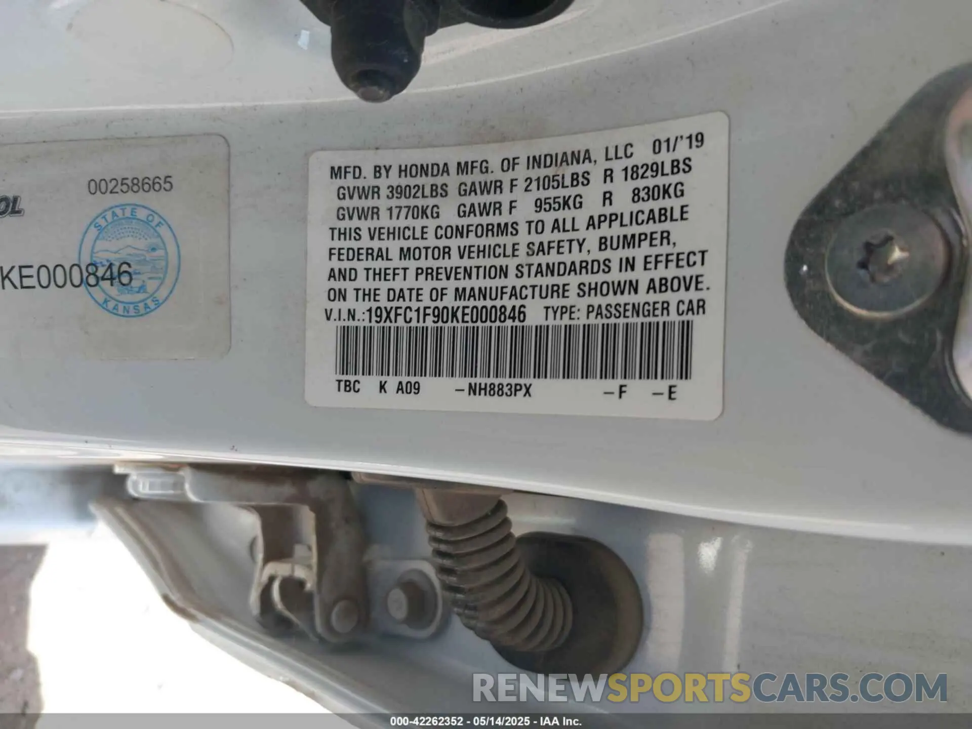 9 fotografías del automóvil dañado 19XFC1F90KE000846 HONDA CIVIC 2019
