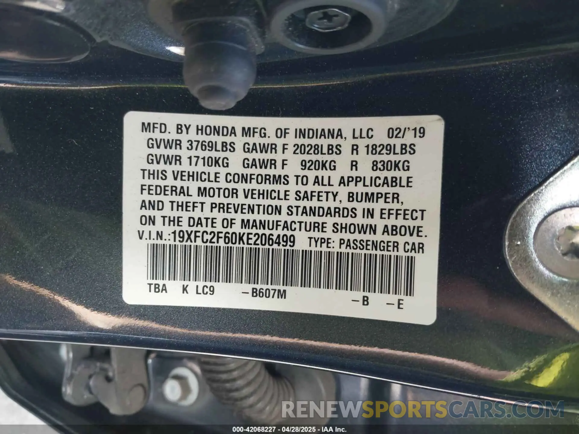 9 fotografías del automóvil dañado 19XFC2F60KE206499 HONDA CIVIC 2019
