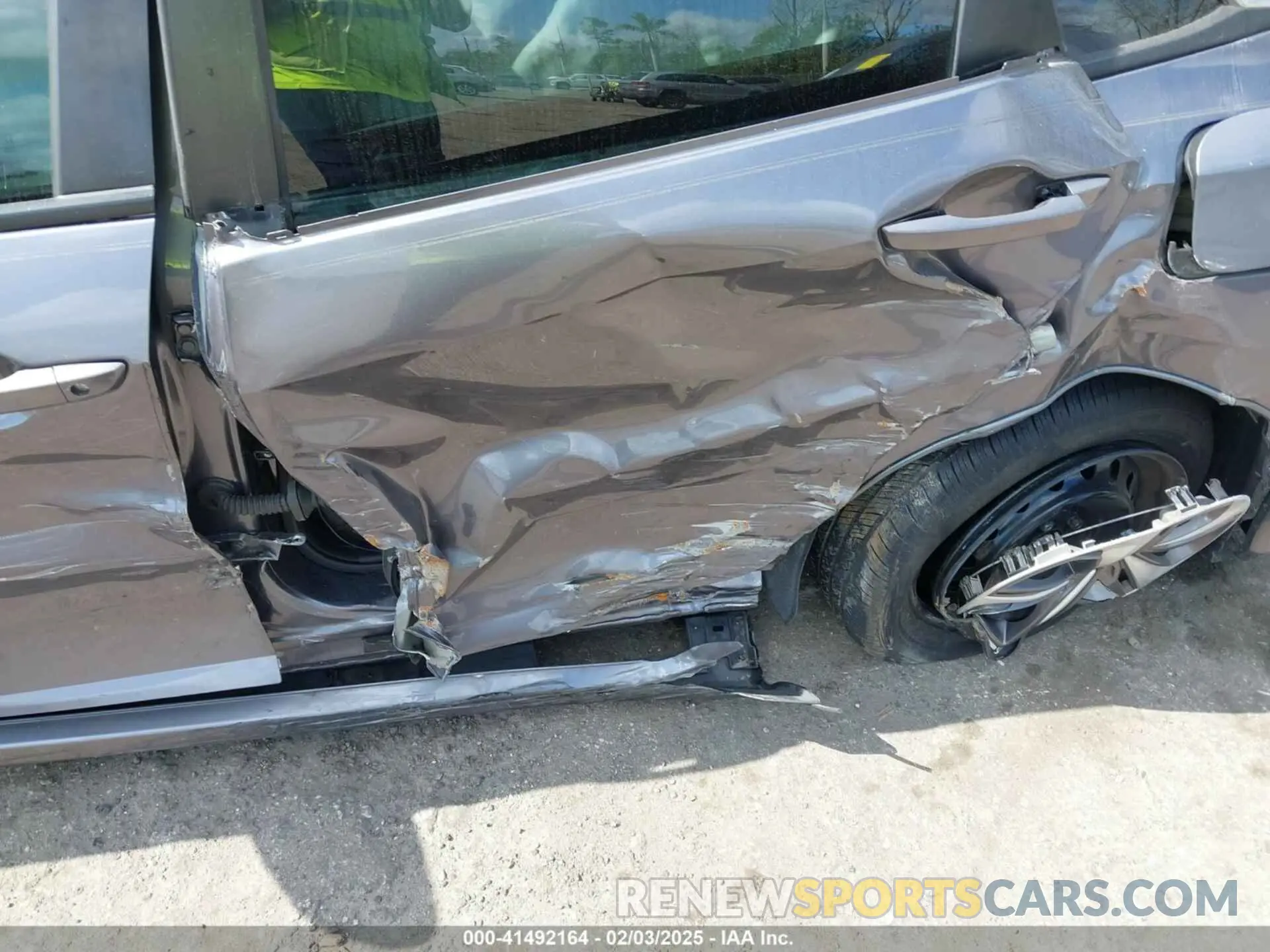 6 fotografías del automóvil dañado 19XFC2F61KE011222 HONDA CIVIC 2019