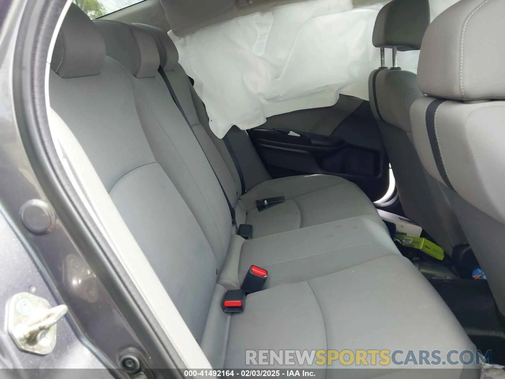 8 fotografías del automóvil dañado 19XFC2F61KE011222 HONDA CIVIC 2019
