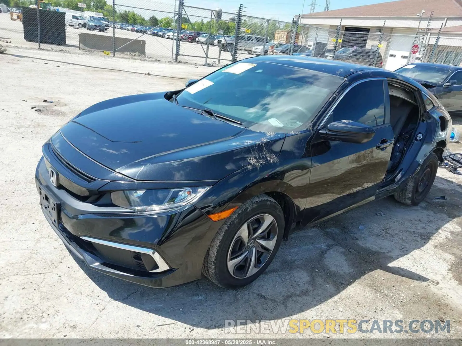 2 fotografías del automóvil dañado 19XFC2F61KE017134 HONDA CIVIC 2019