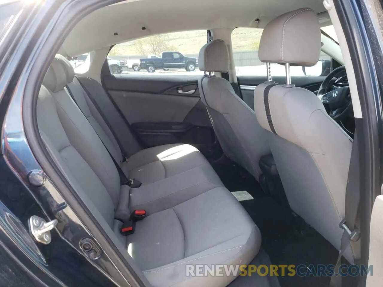 10 fotografías del automóvil dañado 19XFC2F62KE006384 HONDA CIVIC 2019