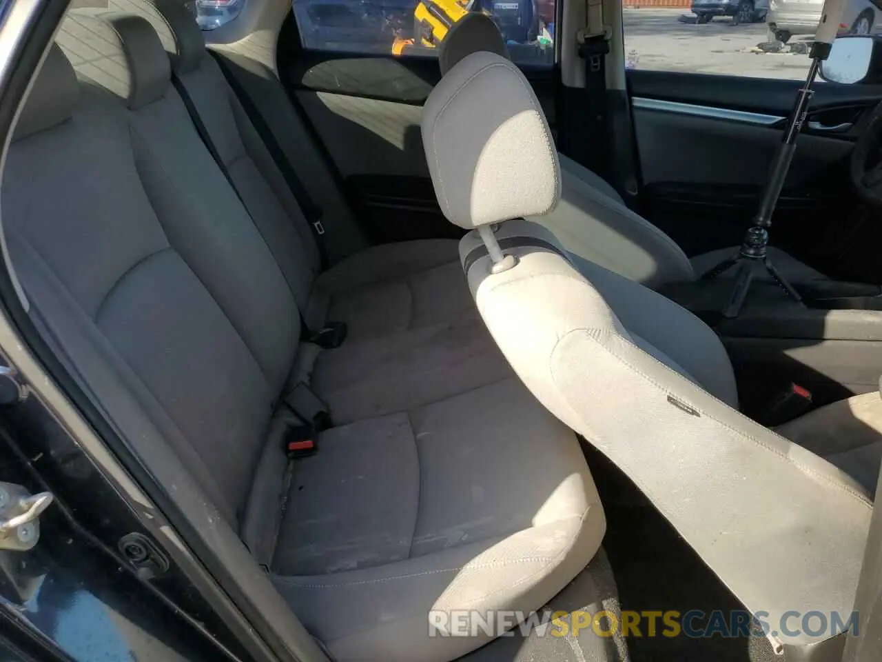 11 fotografías del automóvil dañado 19XFC2F62KE015070 HONDA CIVIC 2019