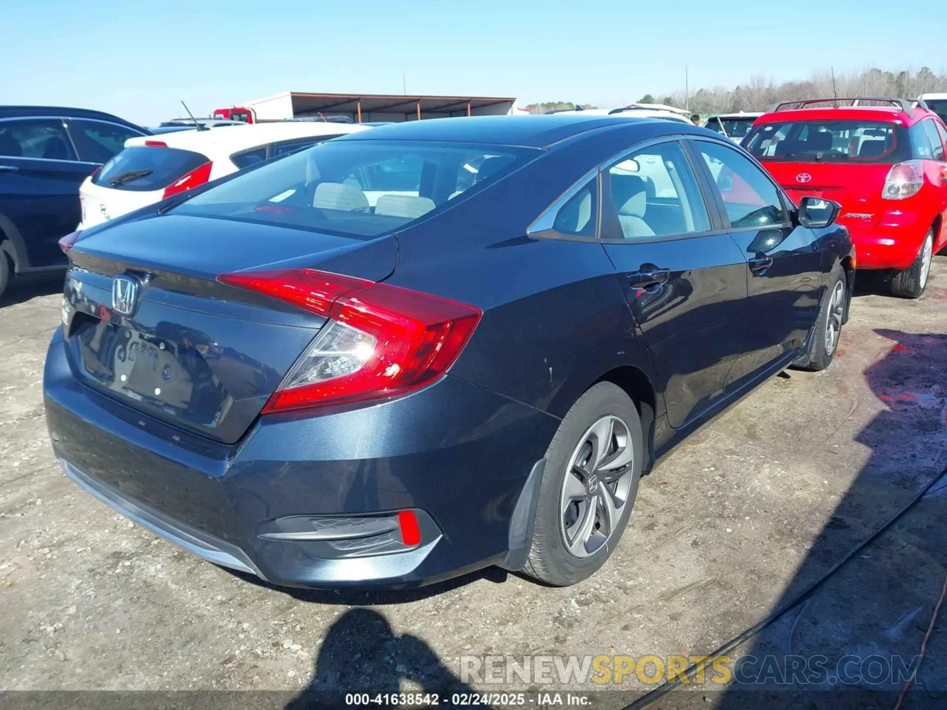 4 fotografías del automóvil dañado 19XFC2F62KE020060 HONDA CIVIC 2019