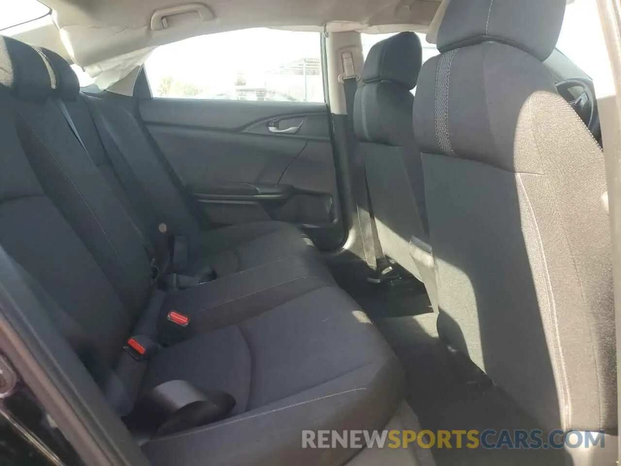 10 fotografías del automóvil dañado 19XFC2F62KE202065 HONDA CIVIC 2019