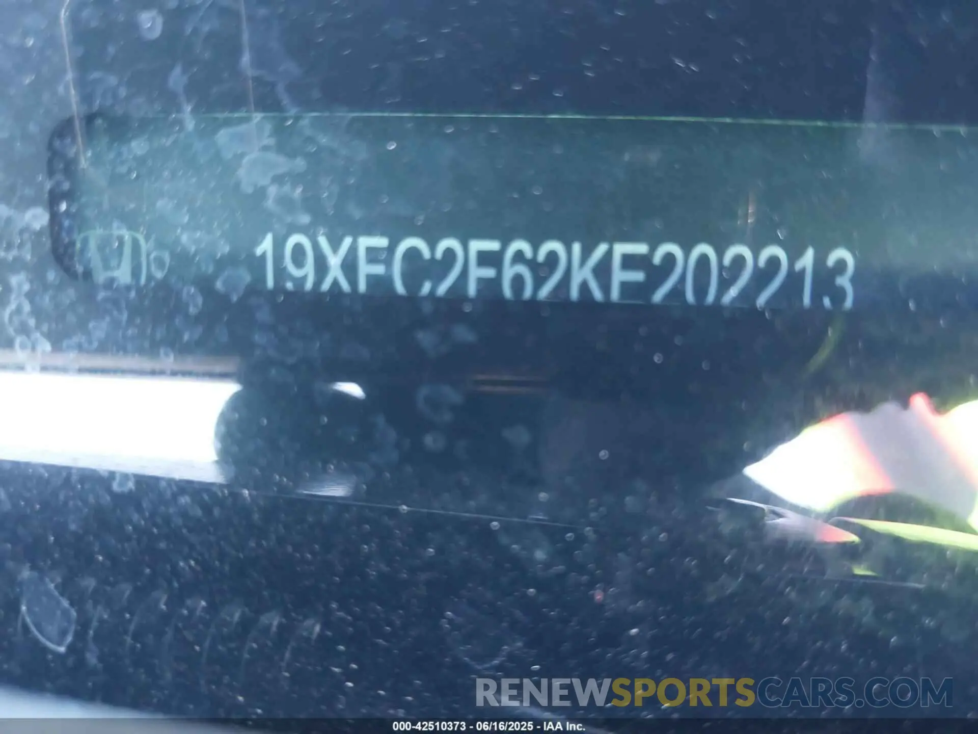 9 fotografías del automóvil dañado 19XFC2F62KE202213 HONDA CIVIC 2019