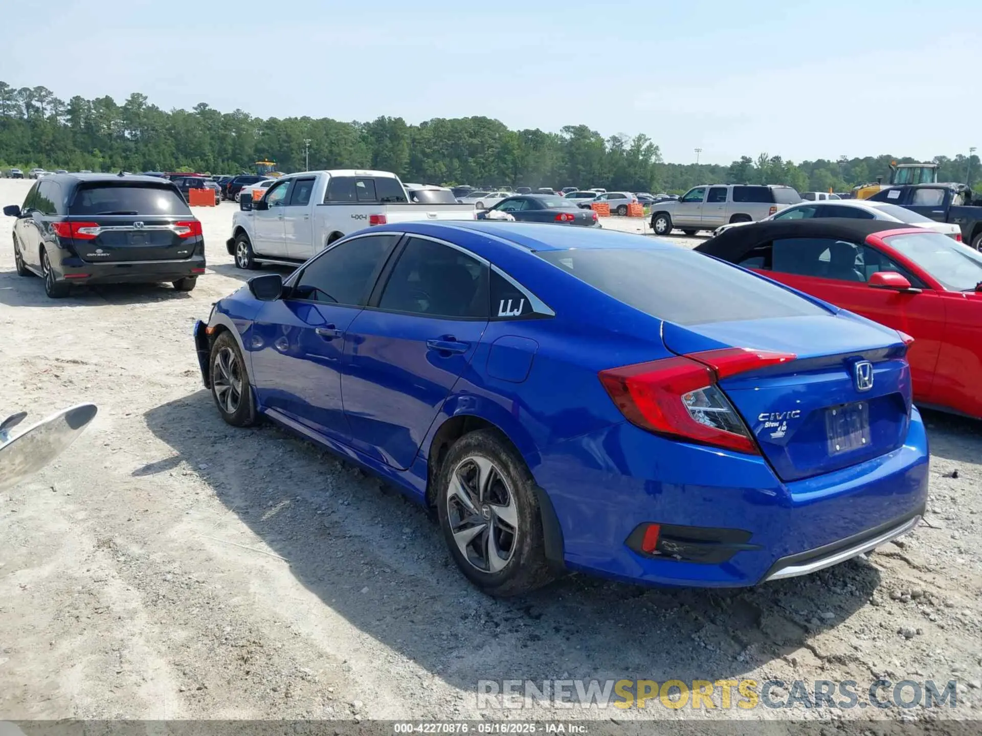 3 fotografías del automóvil dañado 19XFC2F63KE022254 HONDA CIVIC 2019