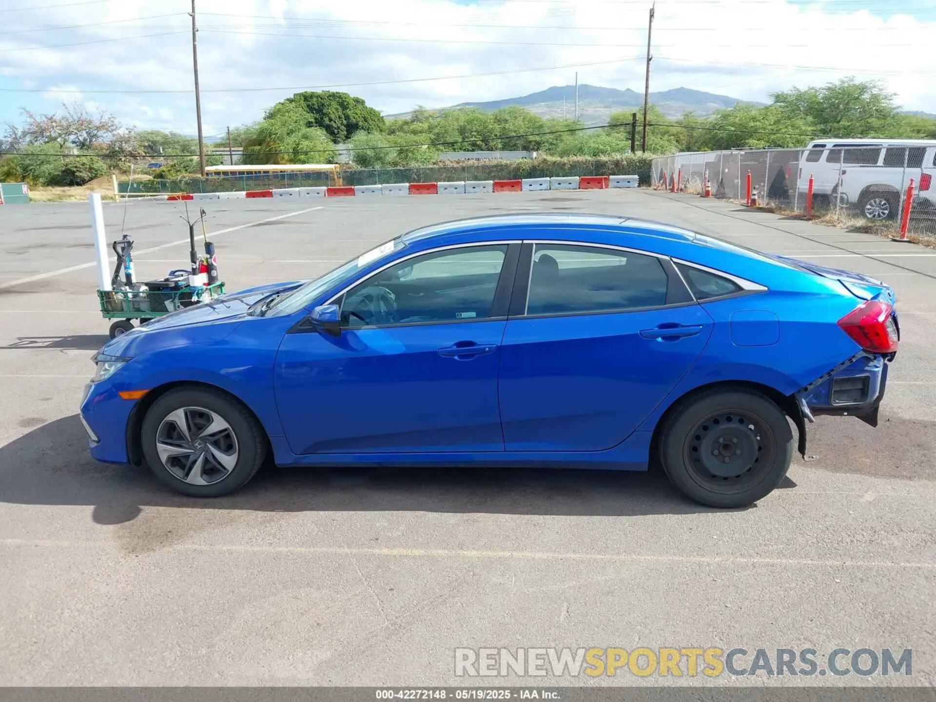 15 fotografías del automóvil dañado 19XFC2F63KE035117 HONDA CIVIC 2019