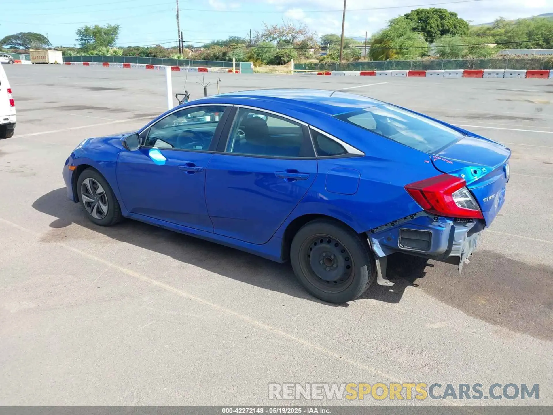 3 fotografías del automóvil dañado 19XFC2F63KE035117 HONDA CIVIC 2019