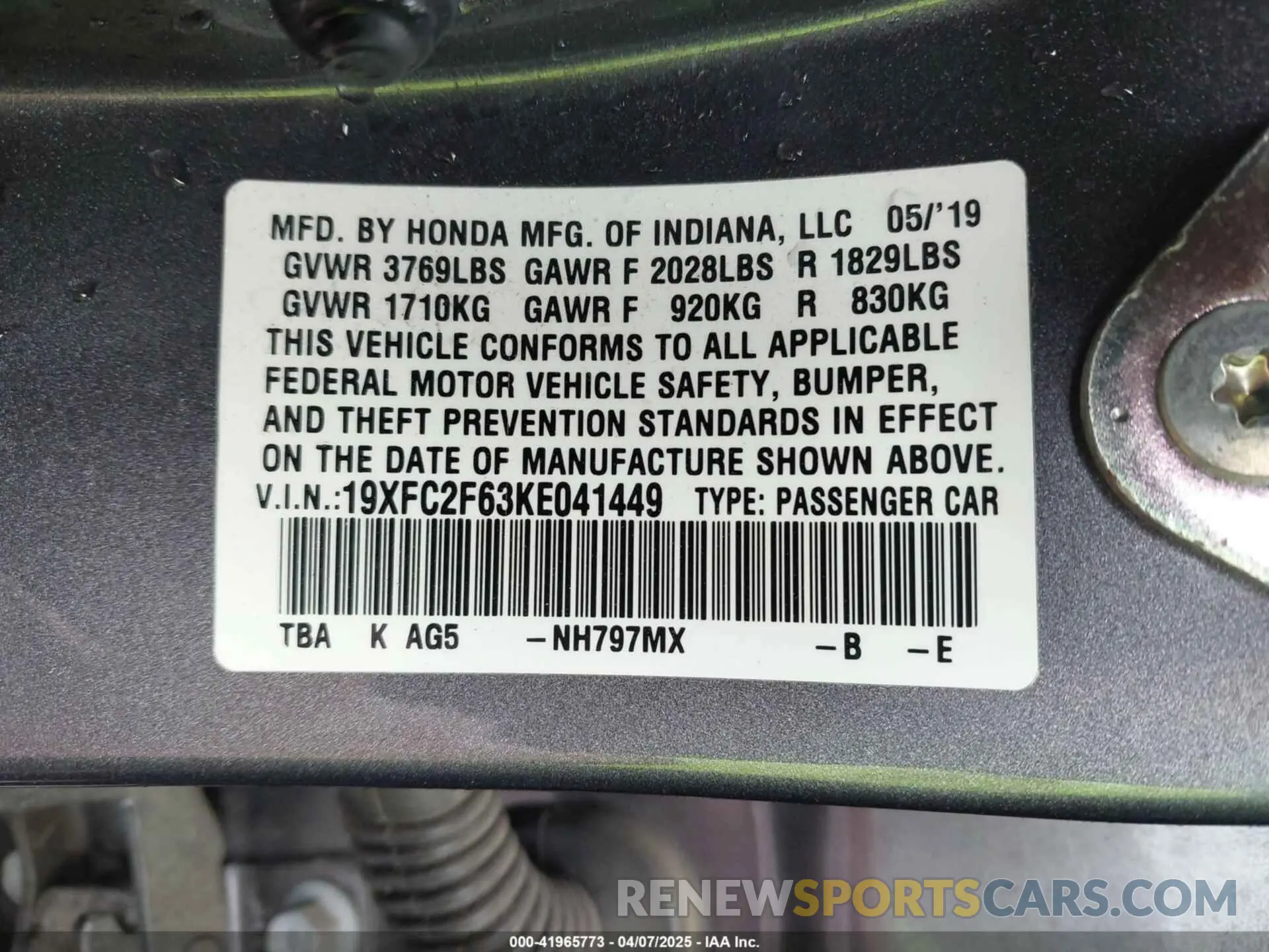 9 fotografías del automóvil dañado 19XFC2F63KE041449 HONDA CIVIC 2019