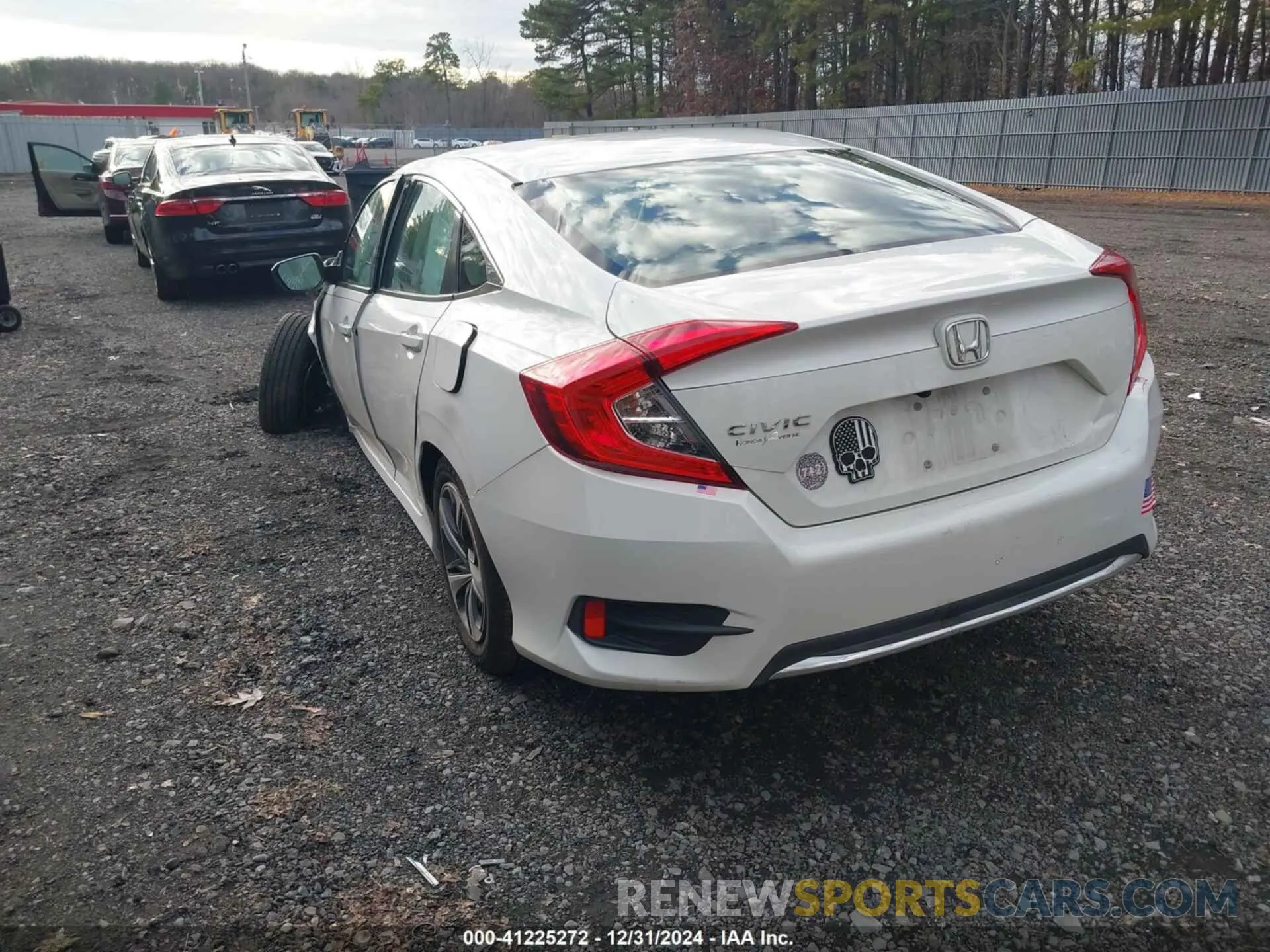 3 fotografías del automóvil dañado 19XFC2F63KE203225 HONDA CIVIC 2019