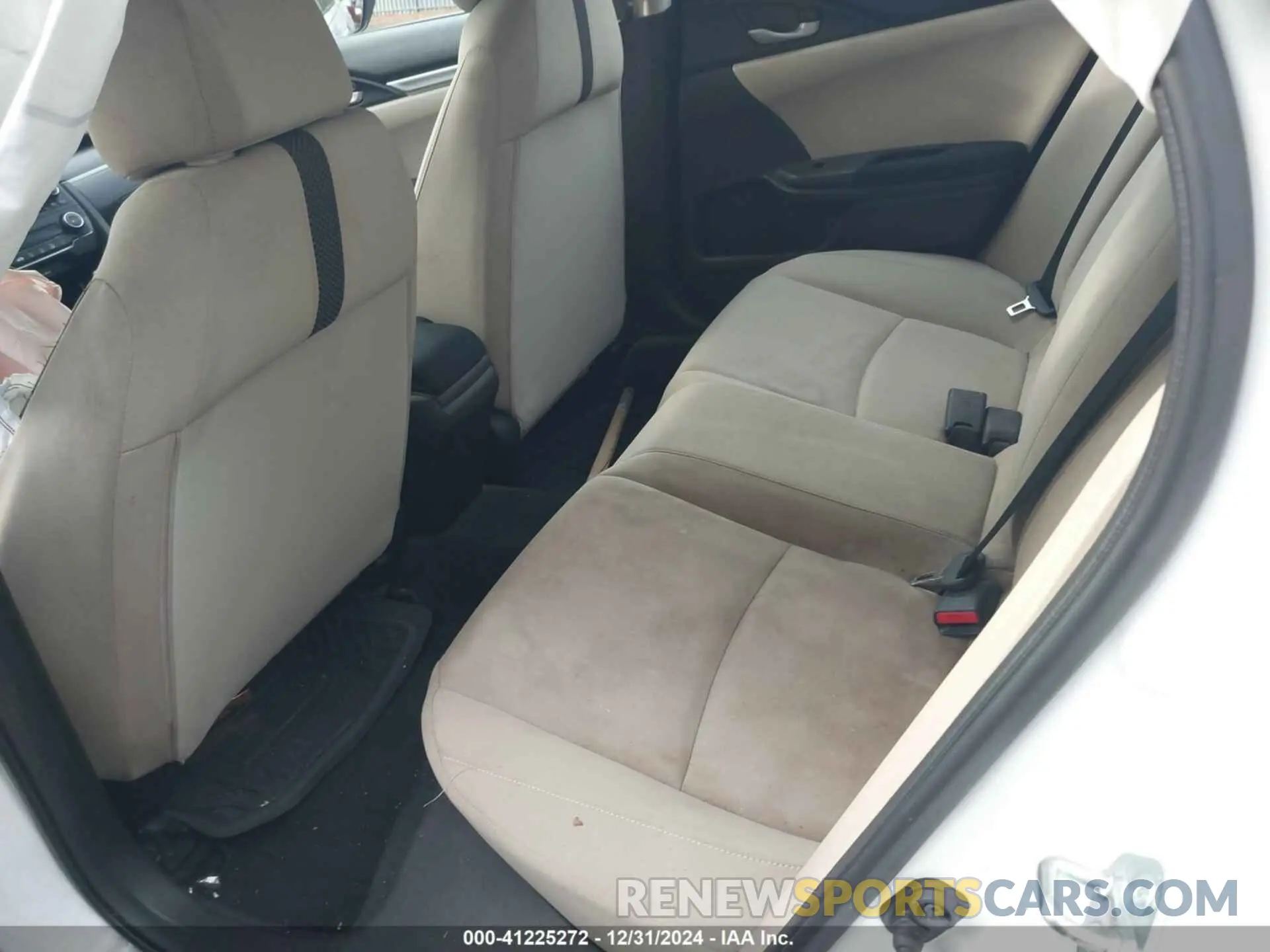 8 fotografías del automóvil dañado 19XFC2F63KE203225 HONDA CIVIC 2019