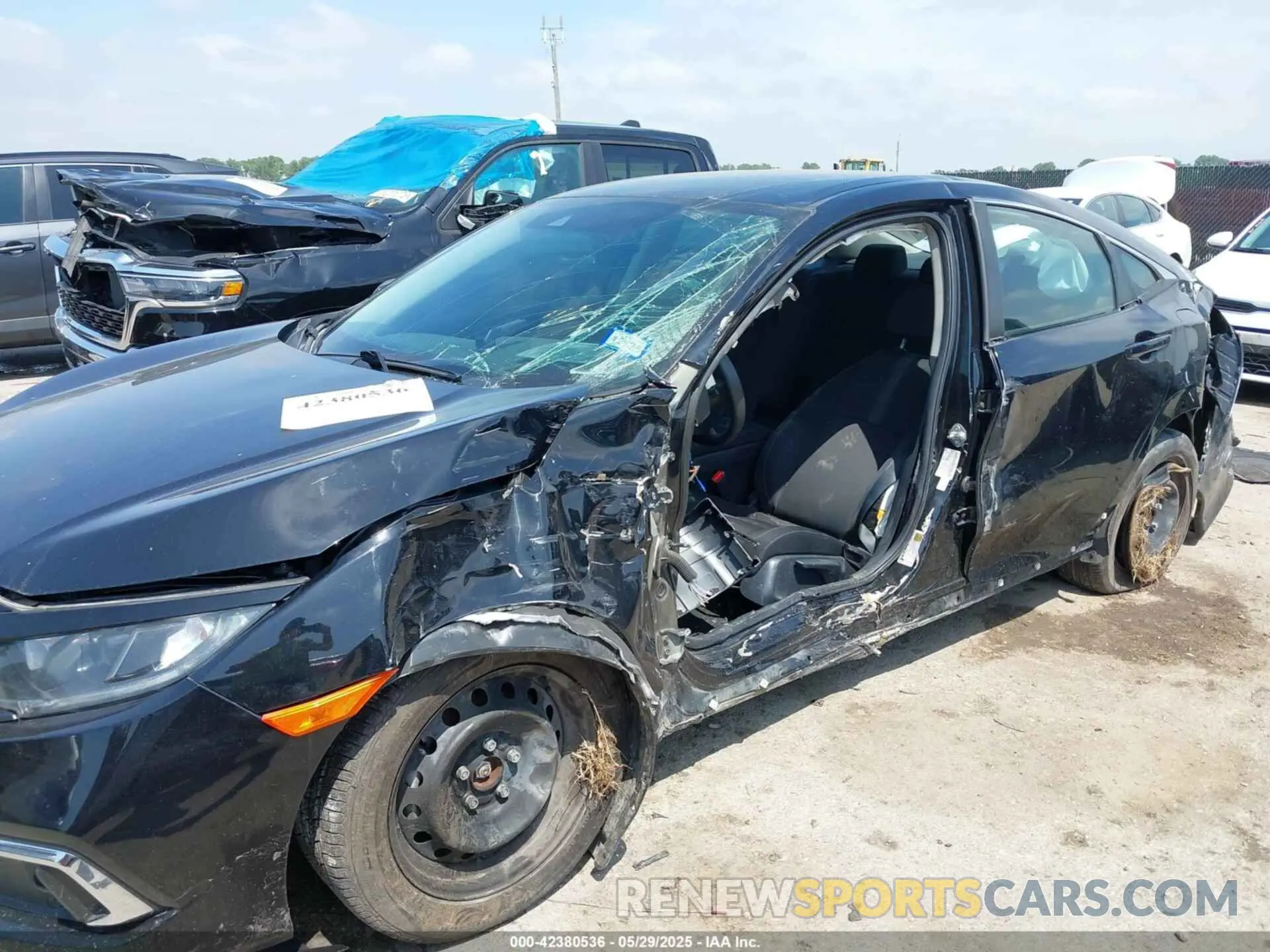 6 fotografías del automóvil dañado 19XFC2F65KE000658 HONDA CIVIC 2019