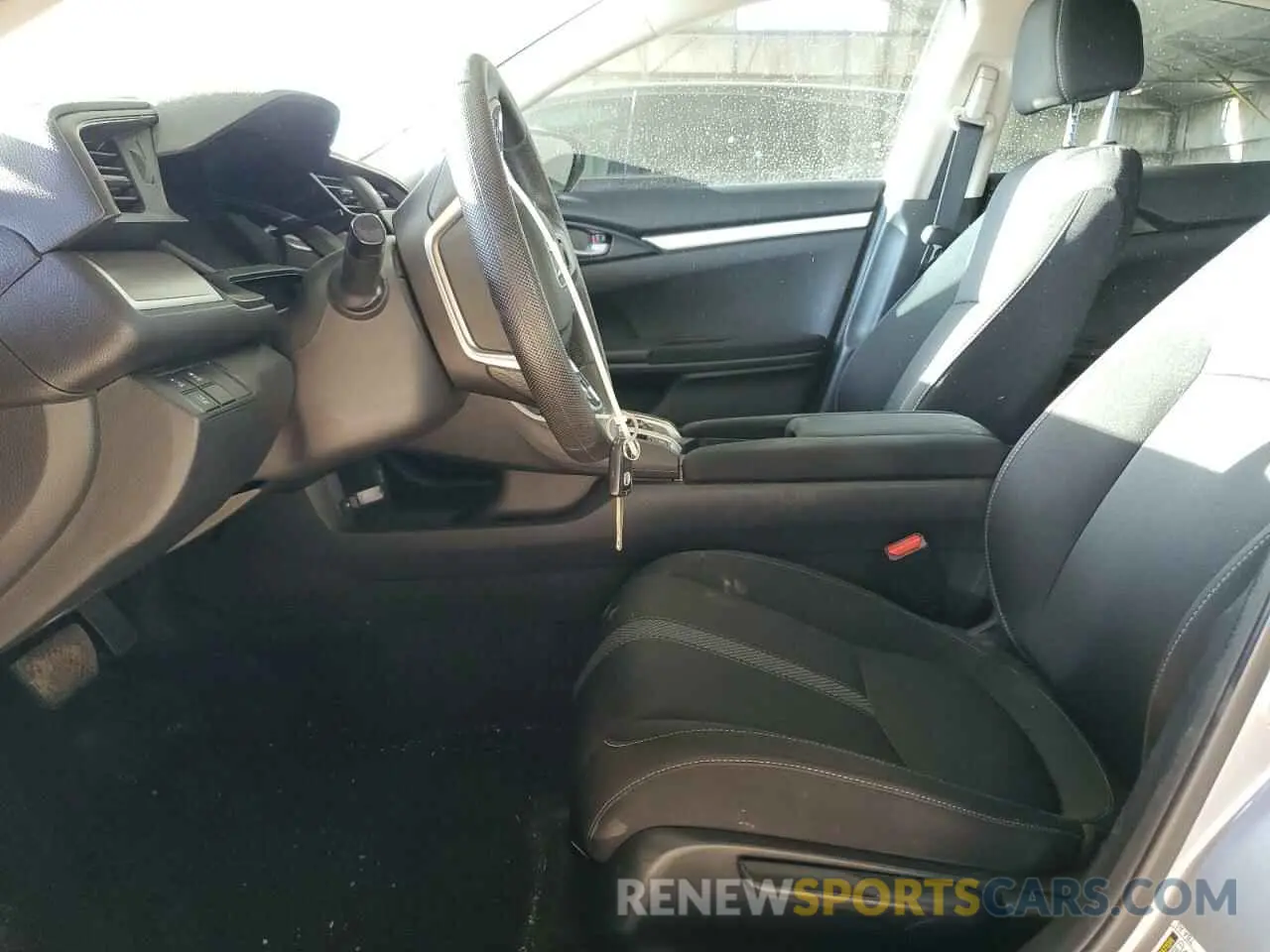 7 fotografías del automóvil dañado 19XFC2F65KE042215 HONDA CIVIC 2019