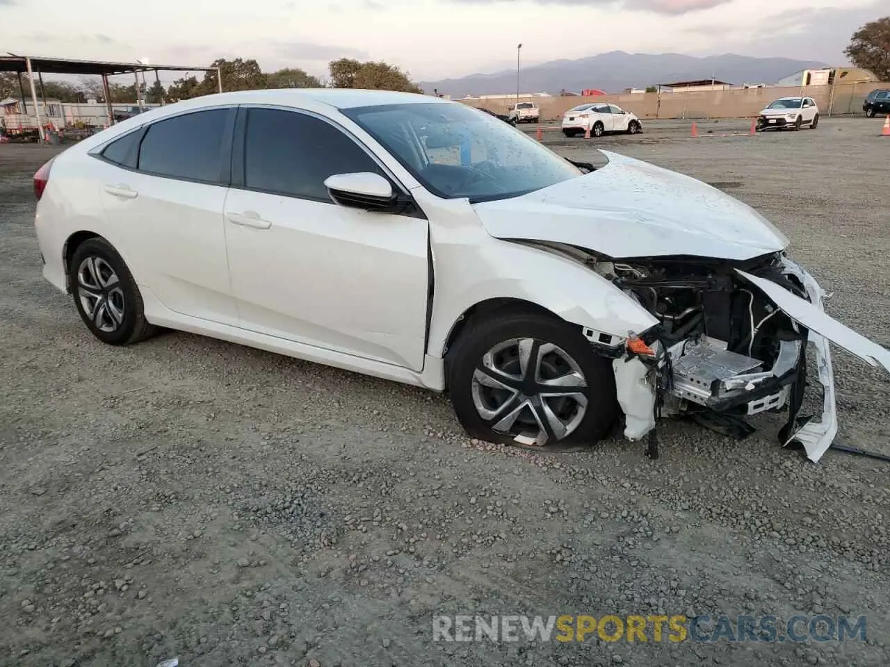 4 fotografías del automóvil dañado 19XFC2F65KE208216 HONDA CIVIC 2019