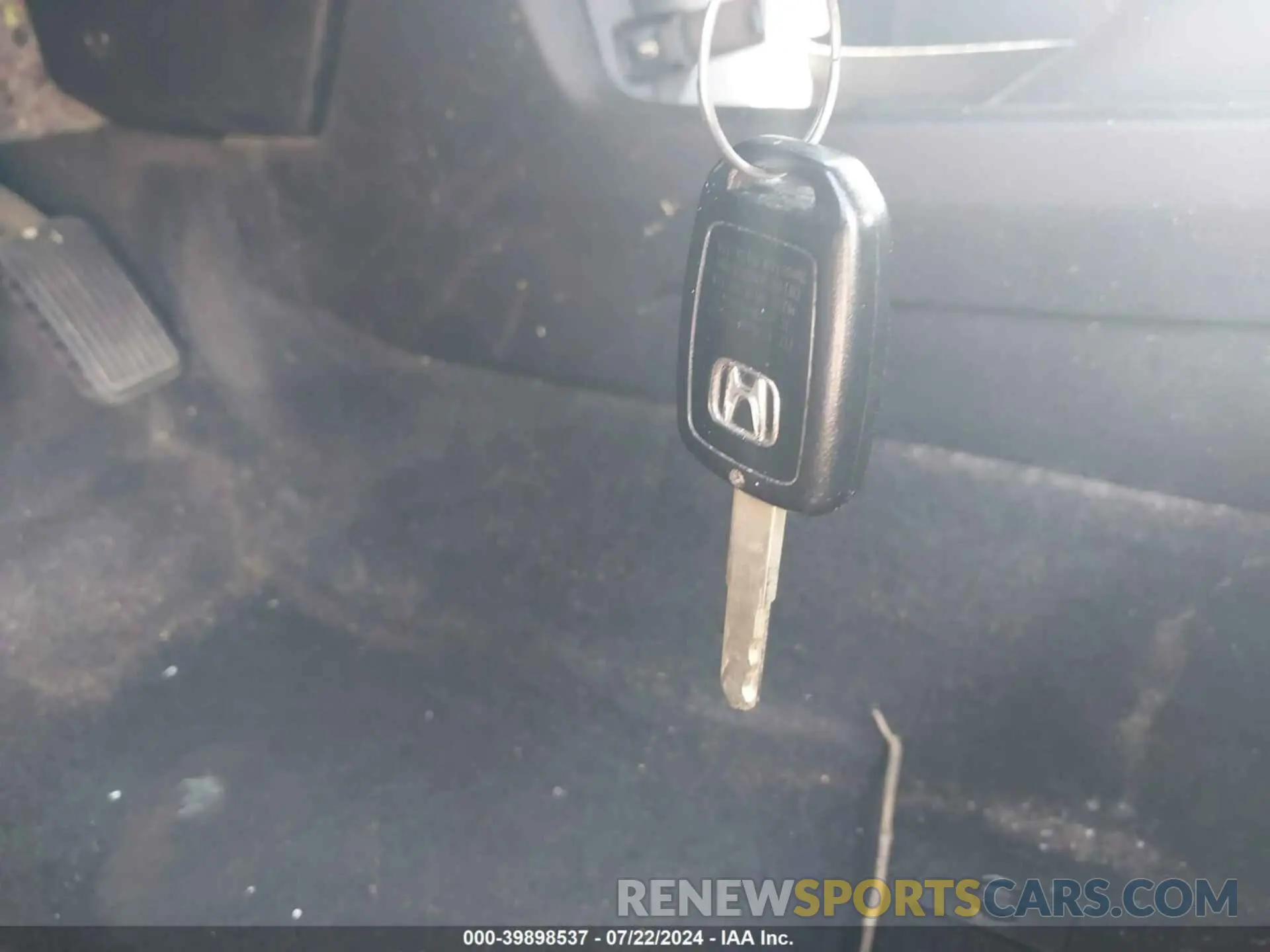 11 fotografías del automóvil dañado 19XFC2F66KE028596 HONDA CIVIC 2019