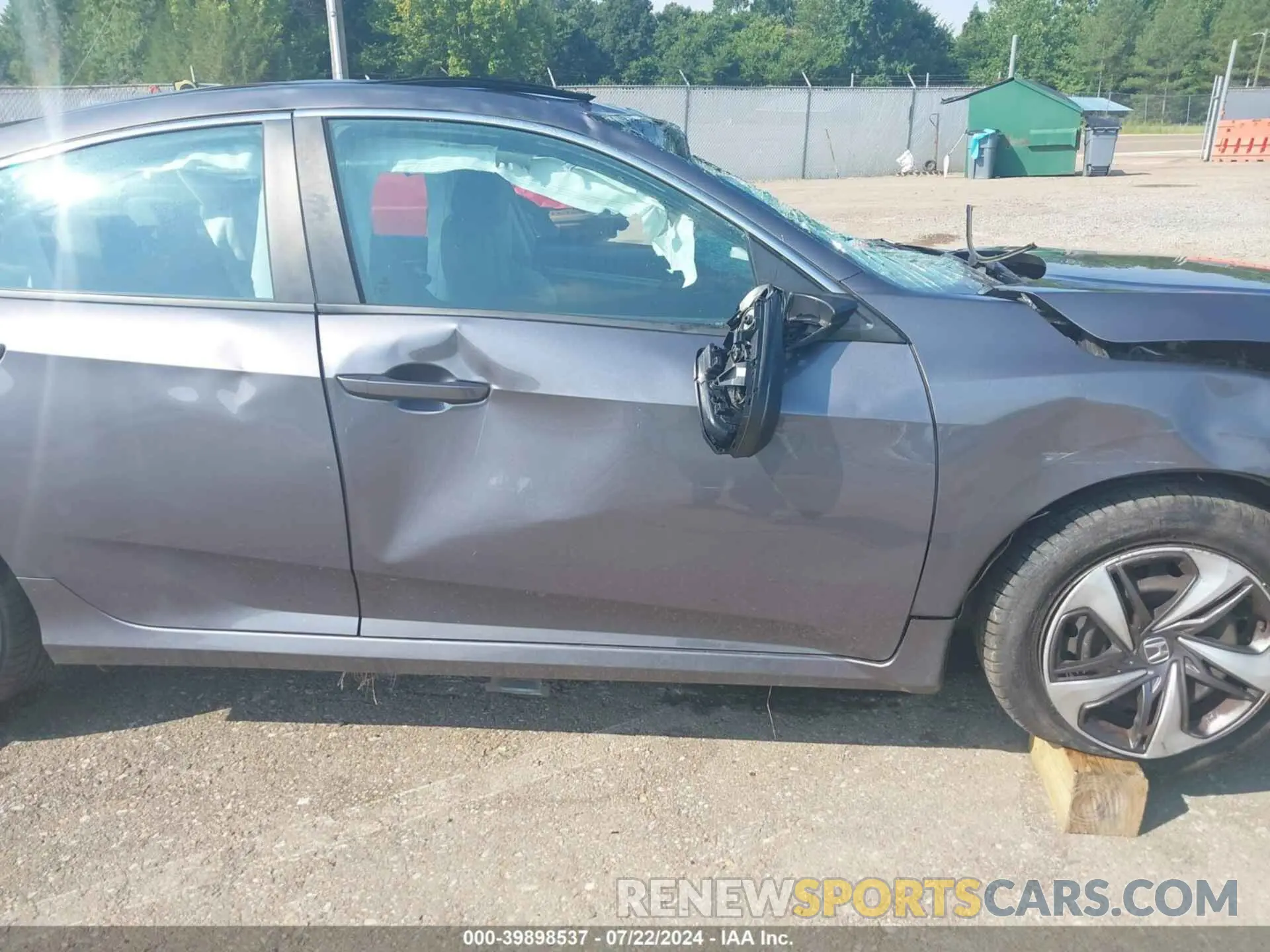 13 fotografías del automóvil dañado 19XFC2F66KE028596 HONDA CIVIC 2019