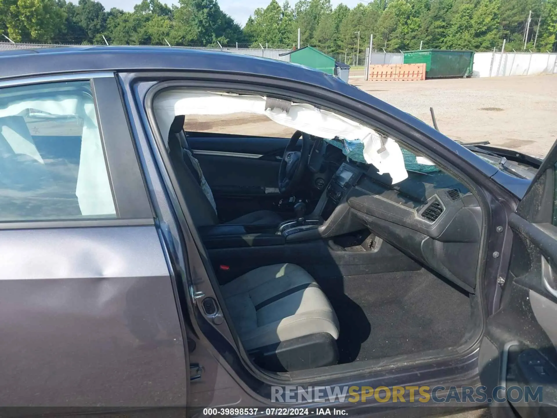 5 fotografías del automóvil dañado 19XFC2F66KE028596 HONDA CIVIC 2019