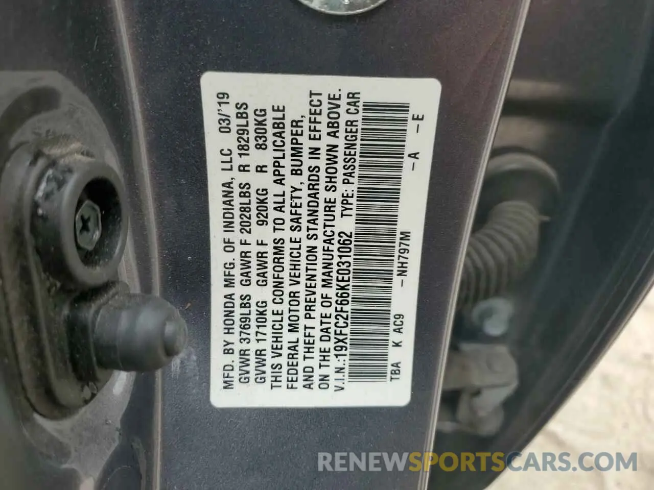 12 fotografías del automóvil dañado 19XFC2F66KE031062 HONDA CIVIC 2019