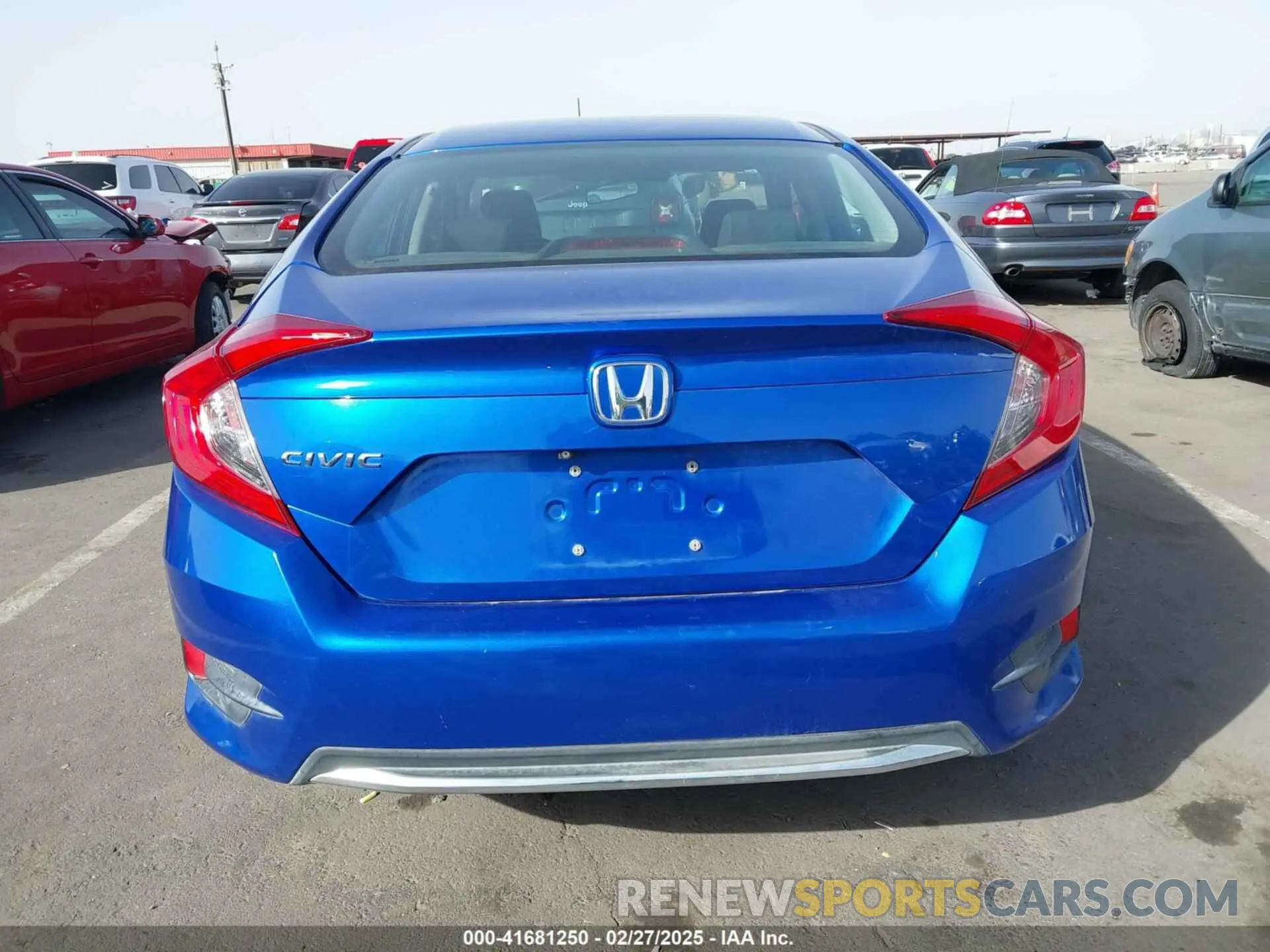 16 fotografías del automóvil dañado 19XFC2F67KE208265 HONDA CIVIC 2019