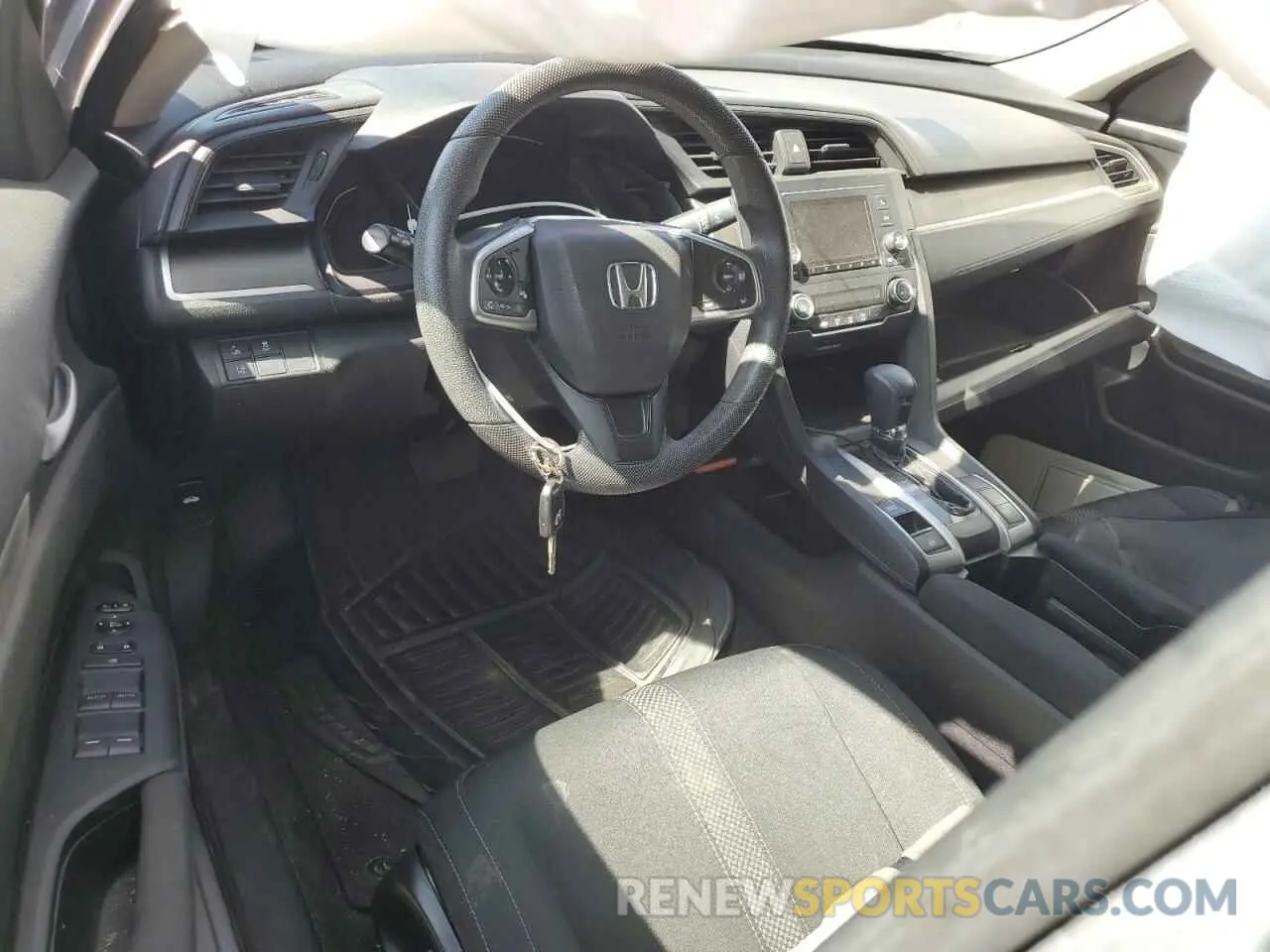 8 fotografías del automóvil dañado 19XFC2F68KE007670 HONDA CIVIC 2019