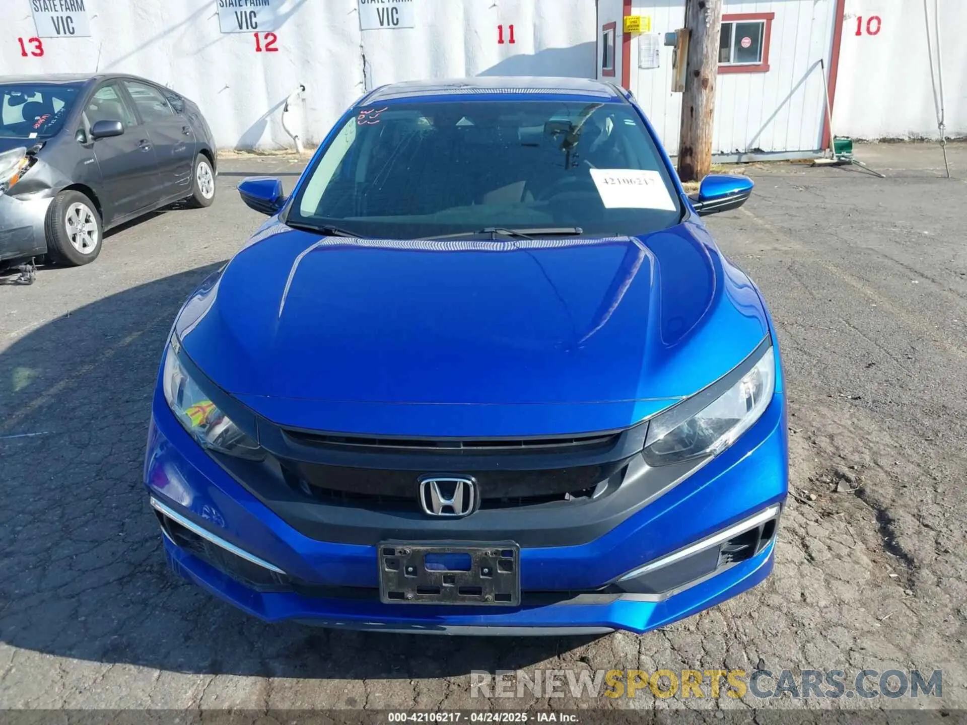 12 fotografías del automóvil dañado 19XFC2F68KE210252 HONDA CIVIC 2019