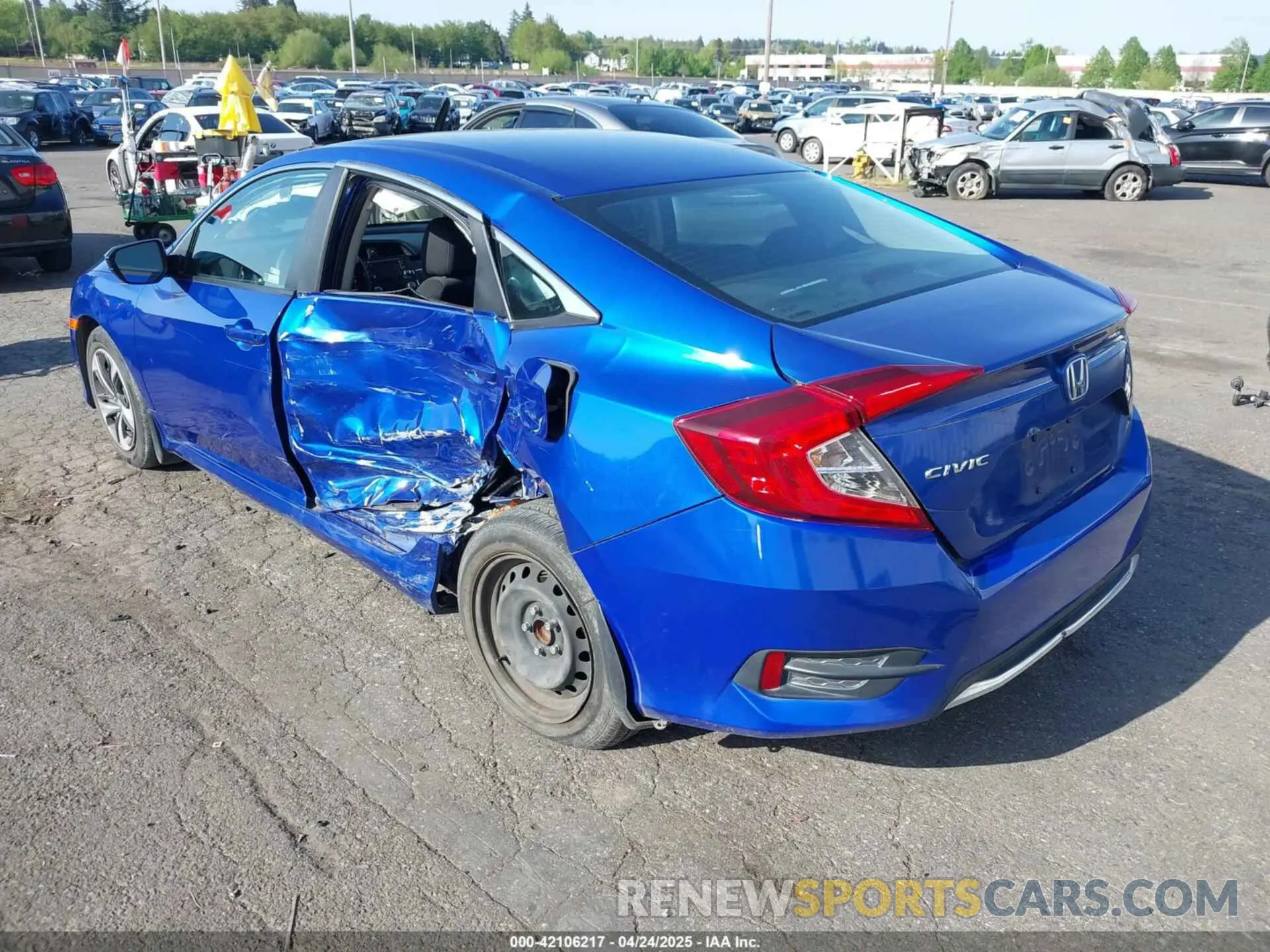 3 fotografías del automóvil dañado 19XFC2F68KE210252 HONDA CIVIC 2019