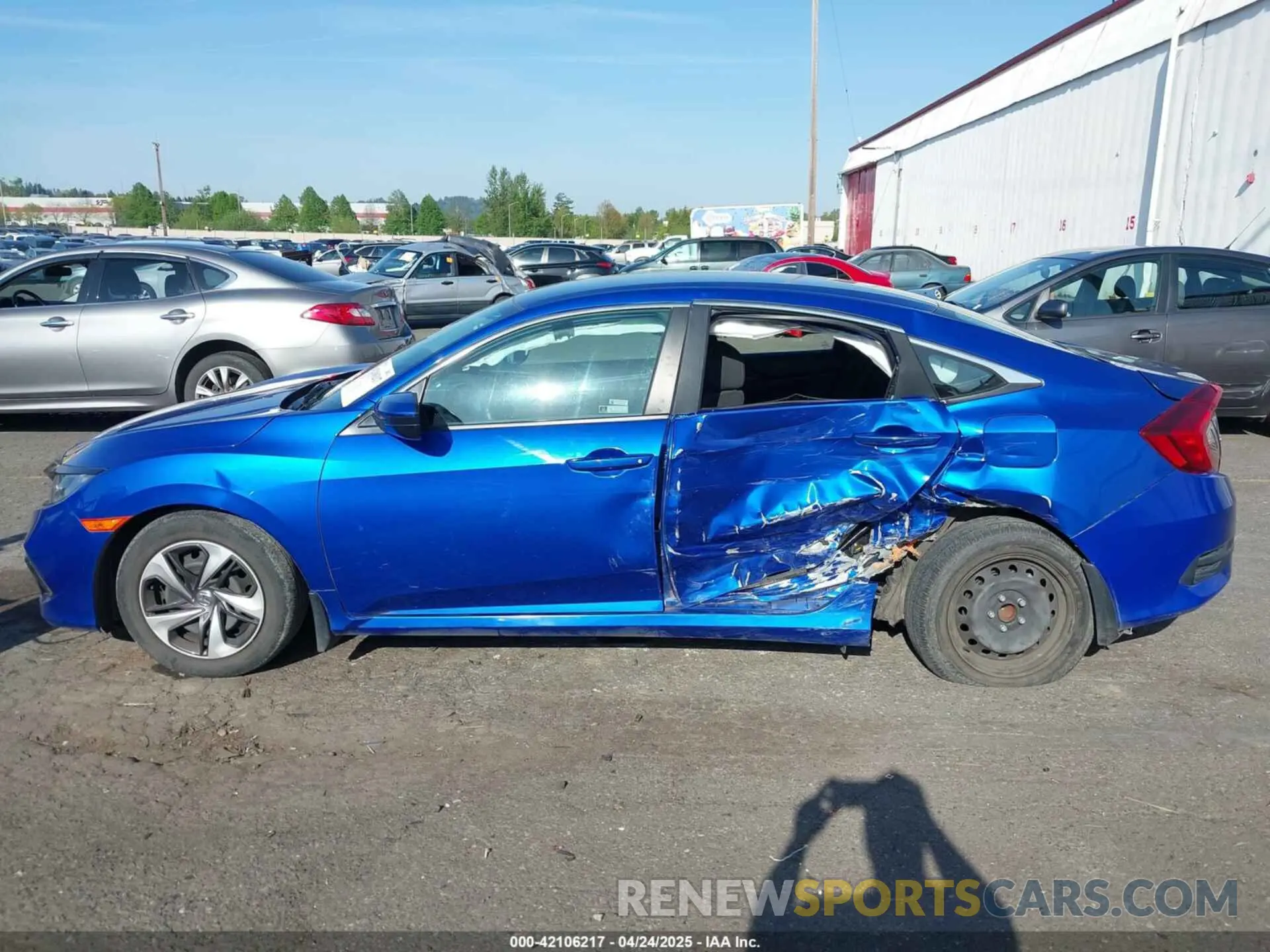 6 fotografías del automóvil dañado 19XFC2F68KE210252 HONDA CIVIC 2019