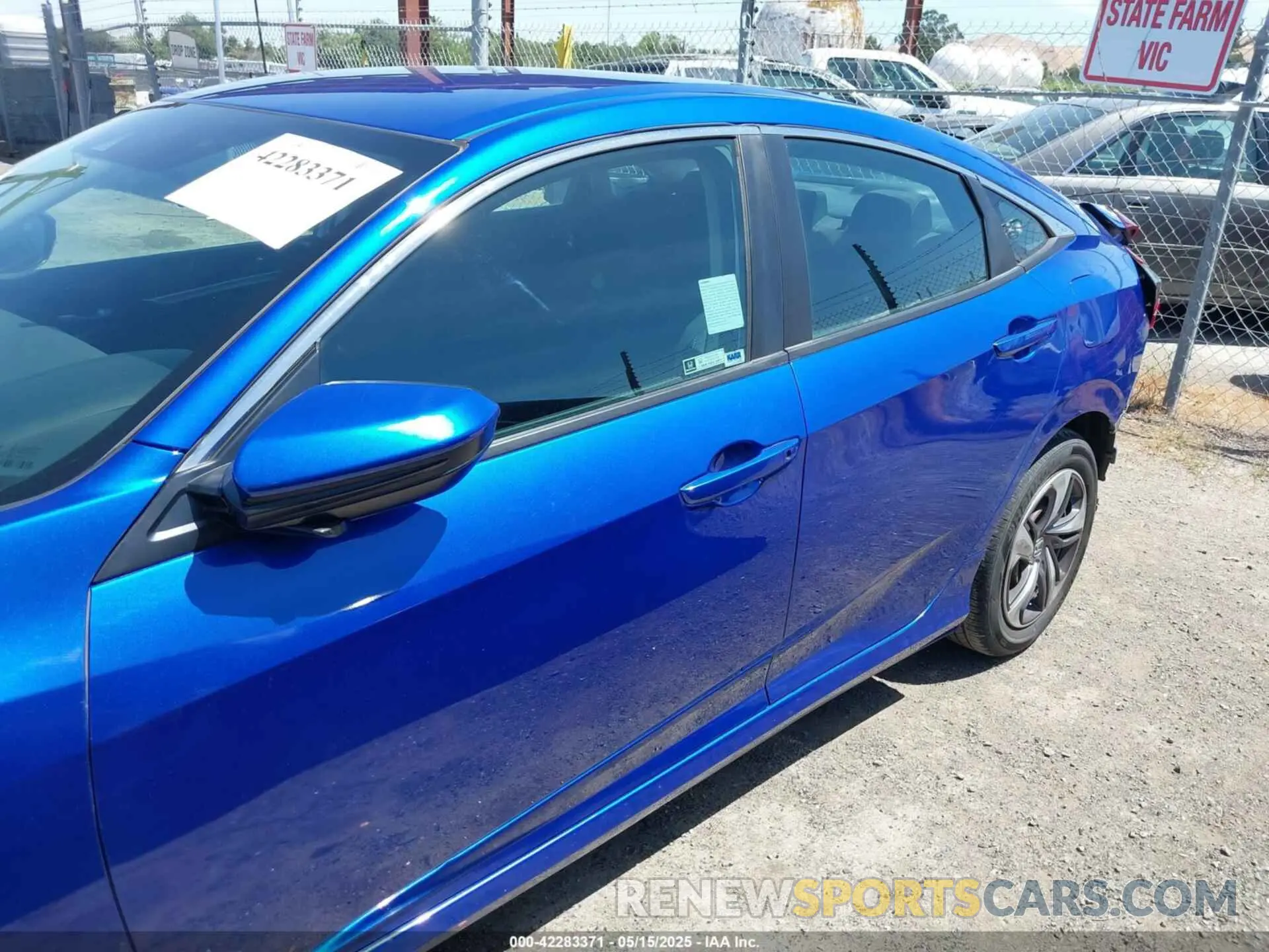14 fotografías del automóvil dañado 19XFC2F68KE214611 HONDA CIVIC 2019