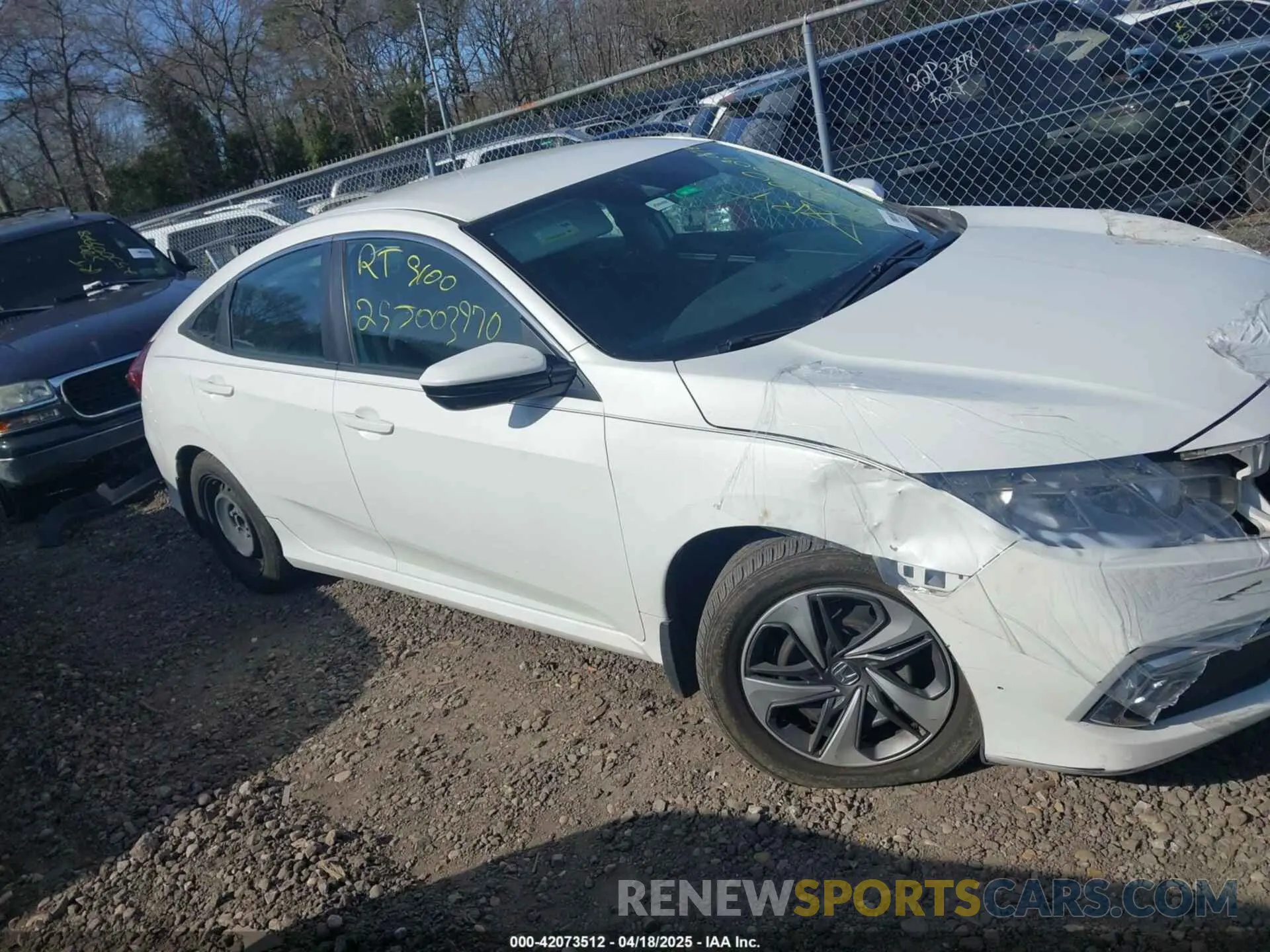 13 fotografías del automóvil dañado 19XFC2F6XKE006228 HONDA CIVIC 2019