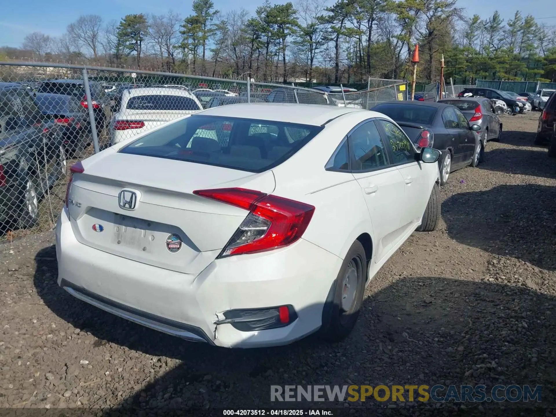 4 fotografías del automóvil dañado 19XFC2F6XKE006228 HONDA CIVIC 2019