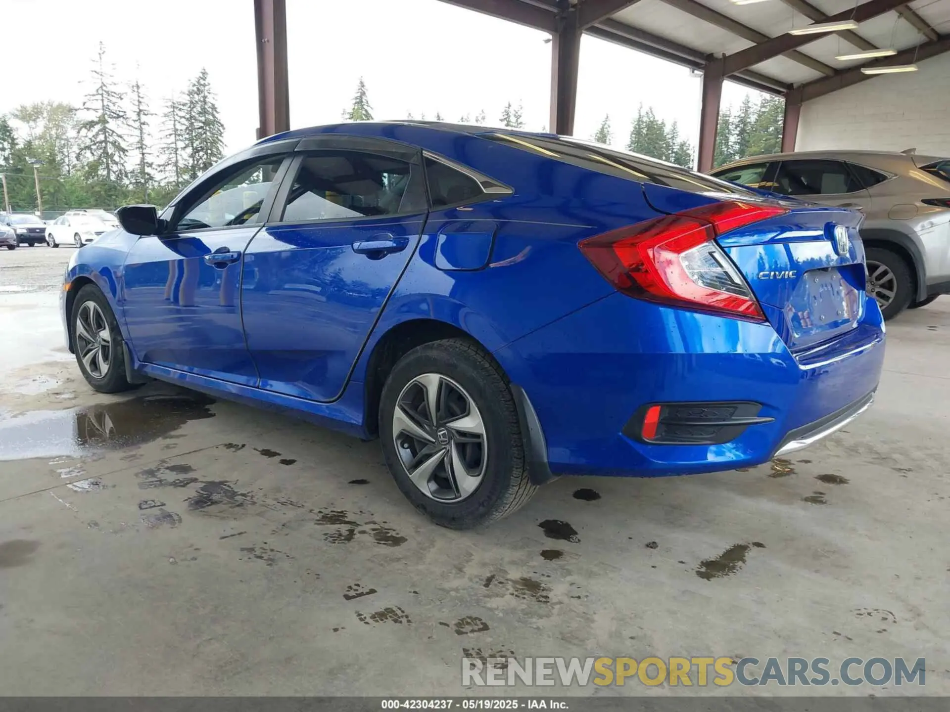 3 fotografías del automóvil dañado 19XFC2F6XKE007850 HONDA CIVIC 2019