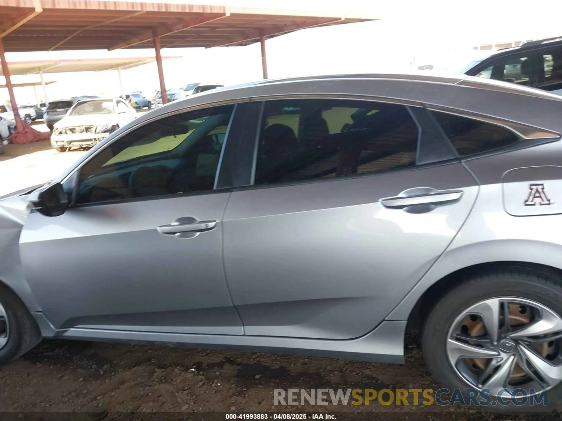 13 fotografías del automóvil dañado 19XFC2F6XKE044042 HONDA CIVIC 2019