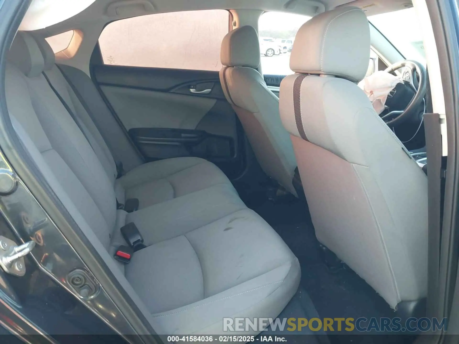 8 fotografías del automóvil dañado 19XFC2F6XKE206039 HONDA CIVIC 2019