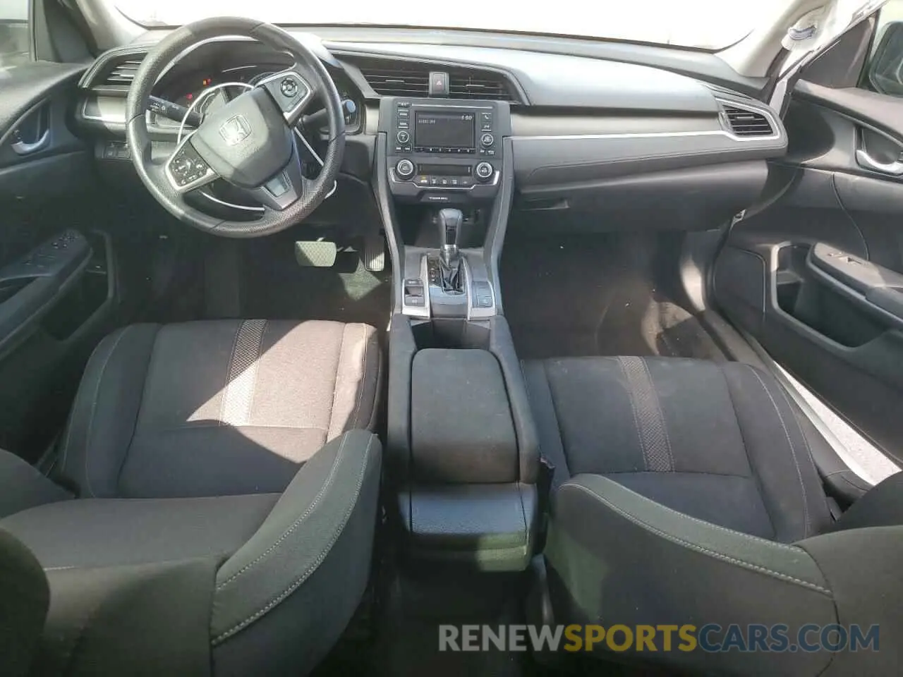 8 fotografías del automóvil dañado 19XFC2F6XKE208731 HONDA CIVIC 2019