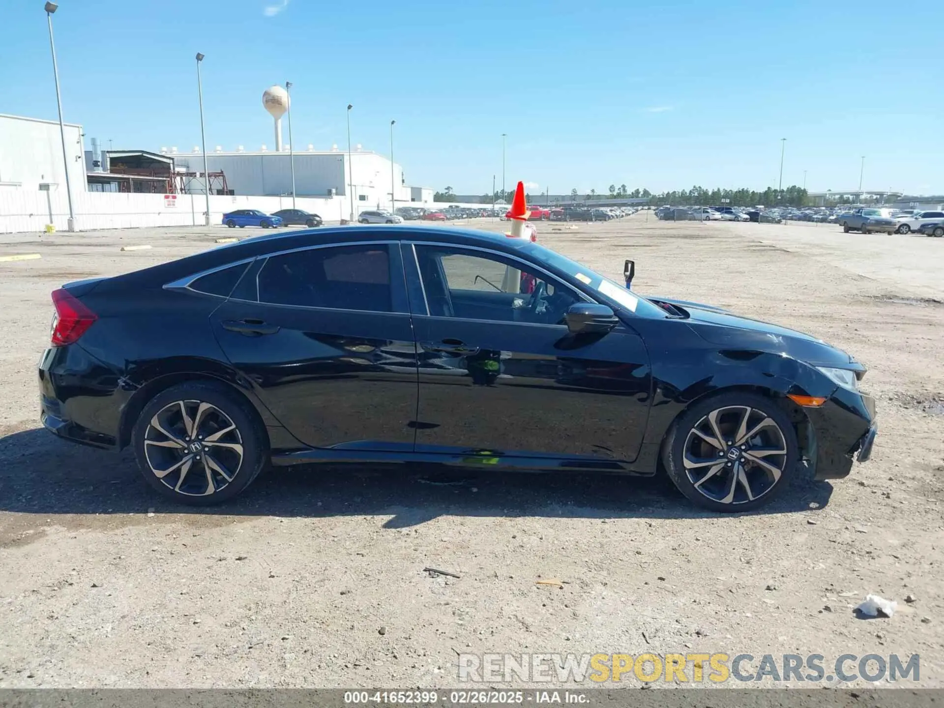 13 fotografías del automóvil dañado 19XFC2F80KE049879 HONDA CIVIC 2019