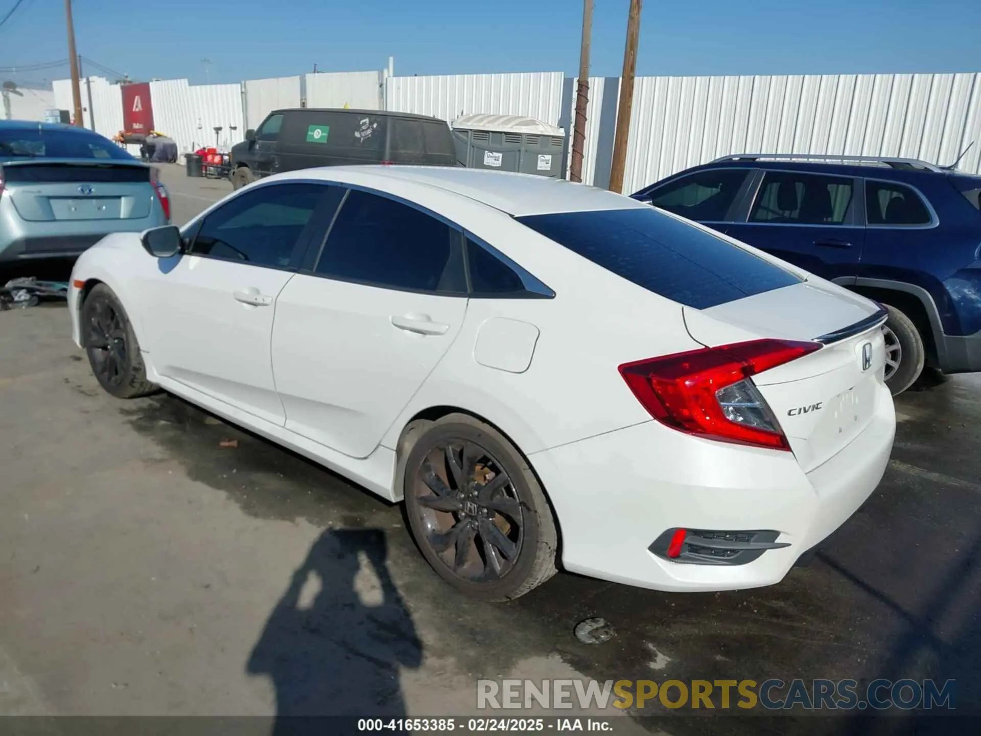 3 fotografías del automóvil dañado 19XFC2F81KE204519 HONDA CIVIC 2019
