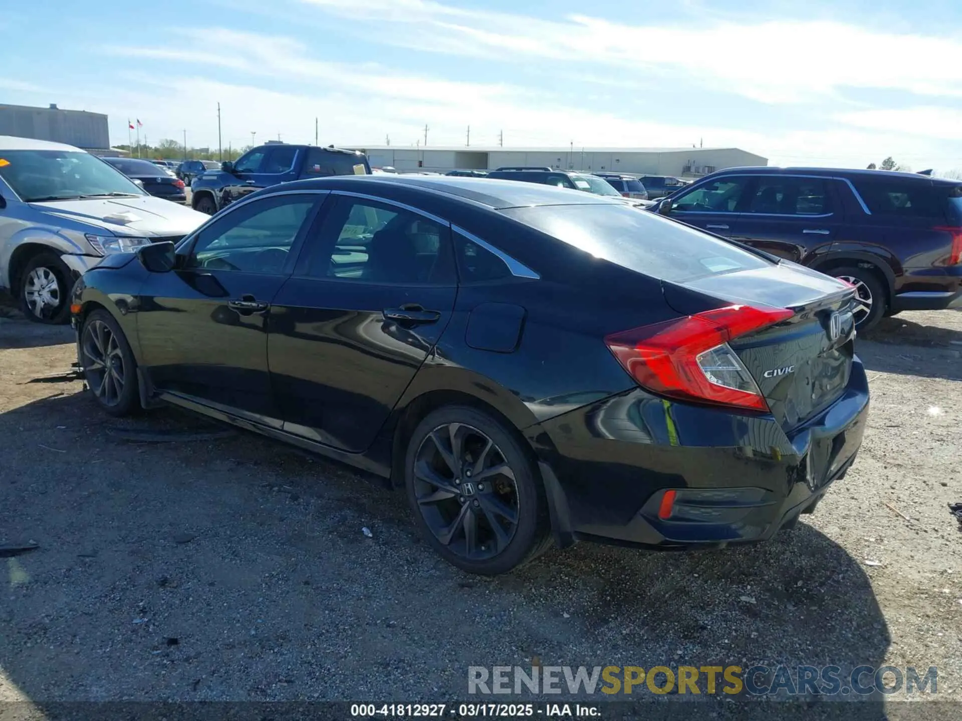 3 fotografías del automóvil dañado 19XFC2F83KE007495 HONDA CIVIC 2019