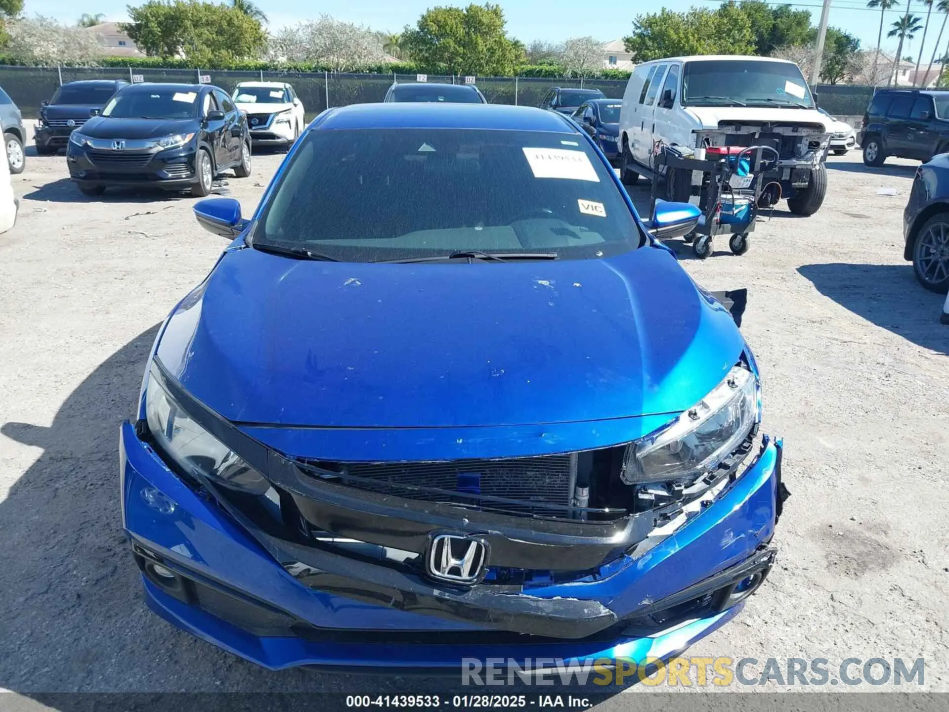 12 fotografías del automóvil dañado 19XFC2F83KE014463 HONDA CIVIC 2019