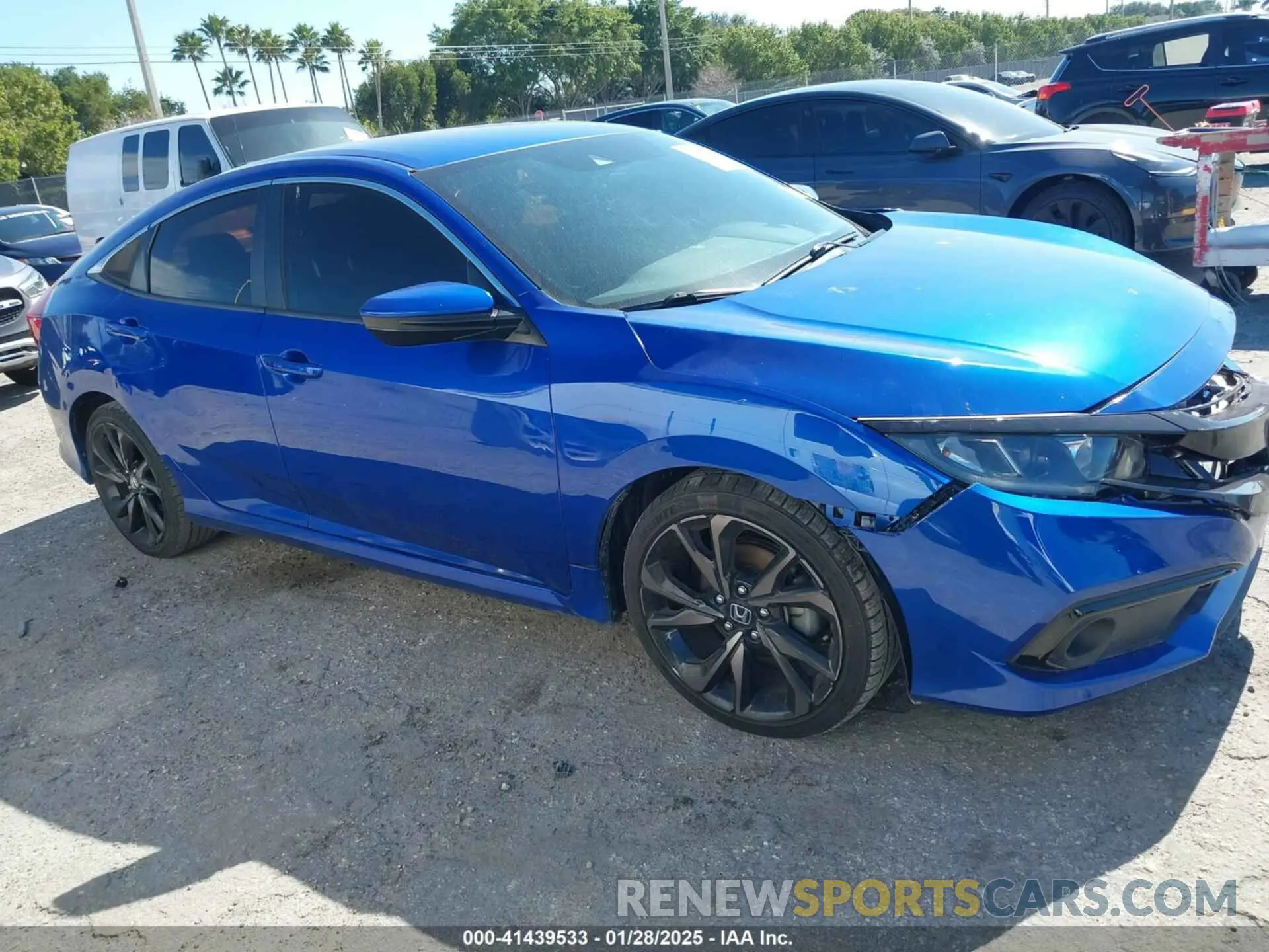 13 fotografías del automóvil dañado 19XFC2F83KE014463 HONDA CIVIC 2019